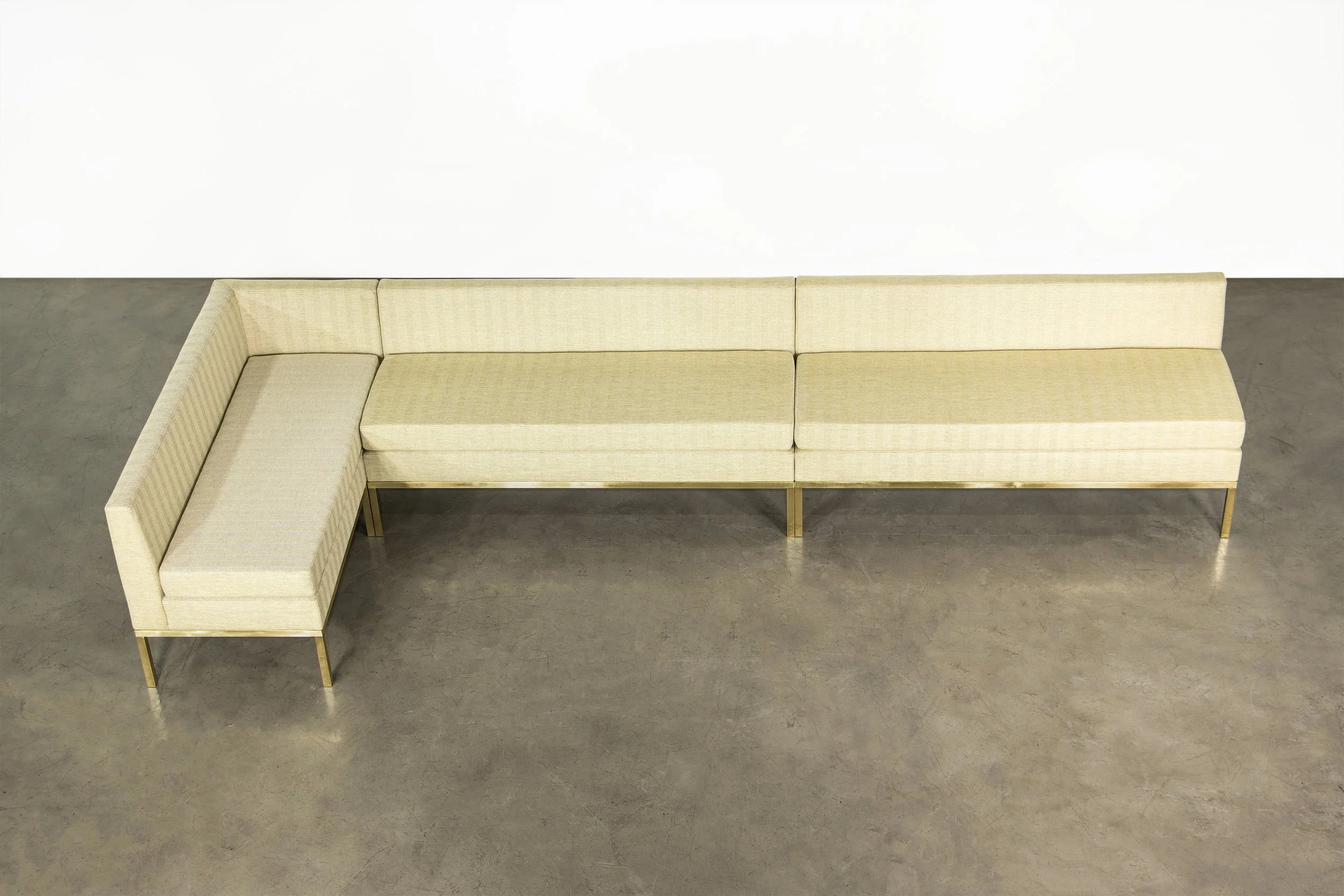Ciro Customizable Banquette by Costantini 02.jpg
