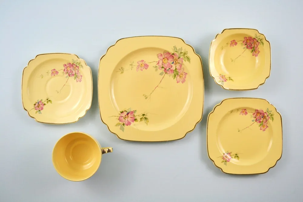 dishes.webp
