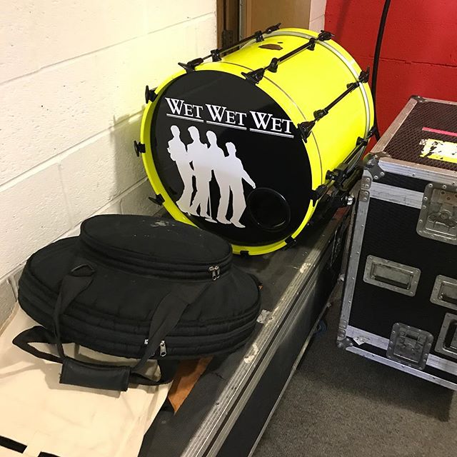 Guess who was rehearsing next to us tonight? Can you solve the sweet little mystery? #wheresmarti