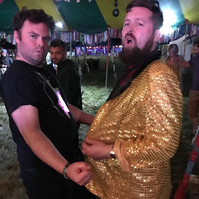Stage manager Allan getting in on the gold jacket action last night. More snaps to come #dtrh18