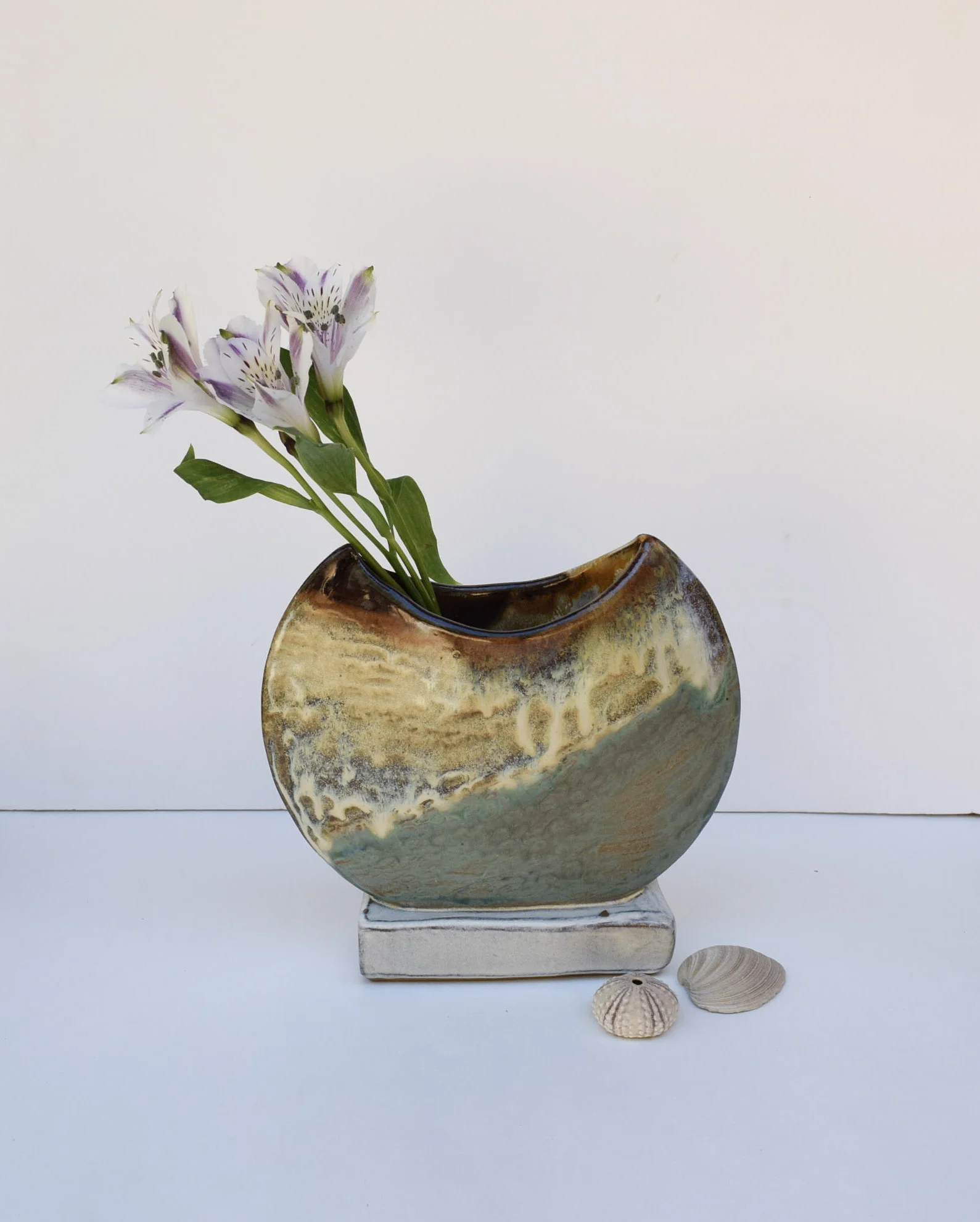 Stormy Seas Vase