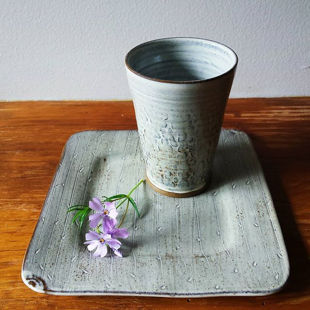 You could win this set!!
.
 This tumbler and plate is my offering to a sweet little Mother's Day giveaway held by @bgregoryjewelry. There are a bunch of beautiful handmade creations for the prize. See my previous post for all the details.  Better put