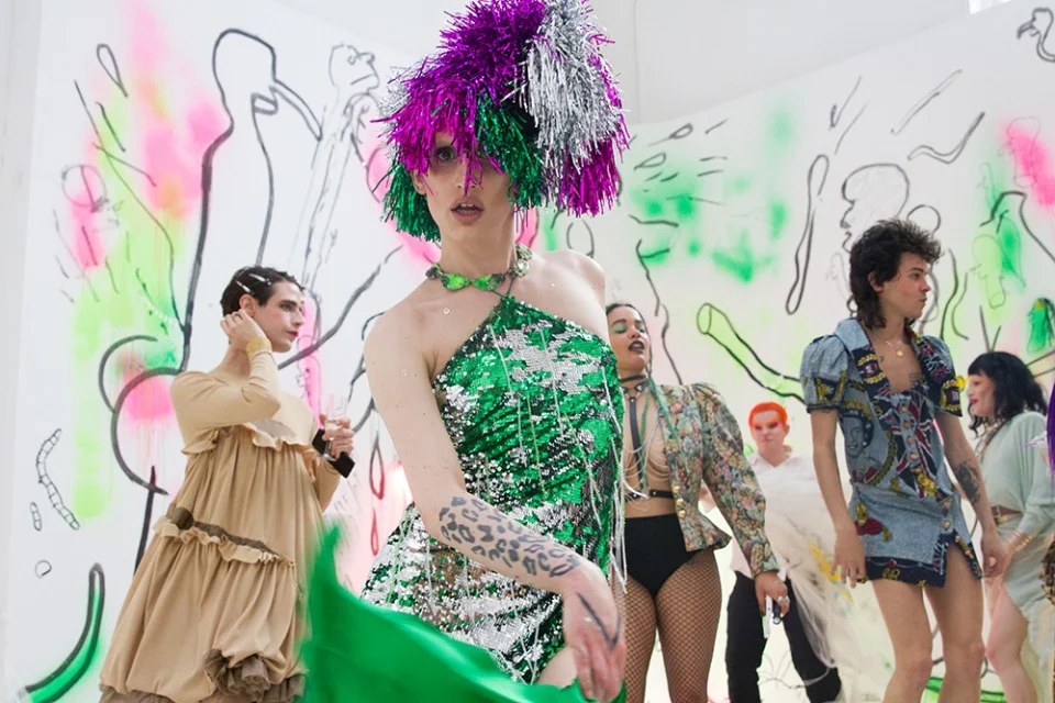 Manchester based DJ, Producer and Decloak Music School student gets track played on Award-Winning Fashion Website, Showstudio.com