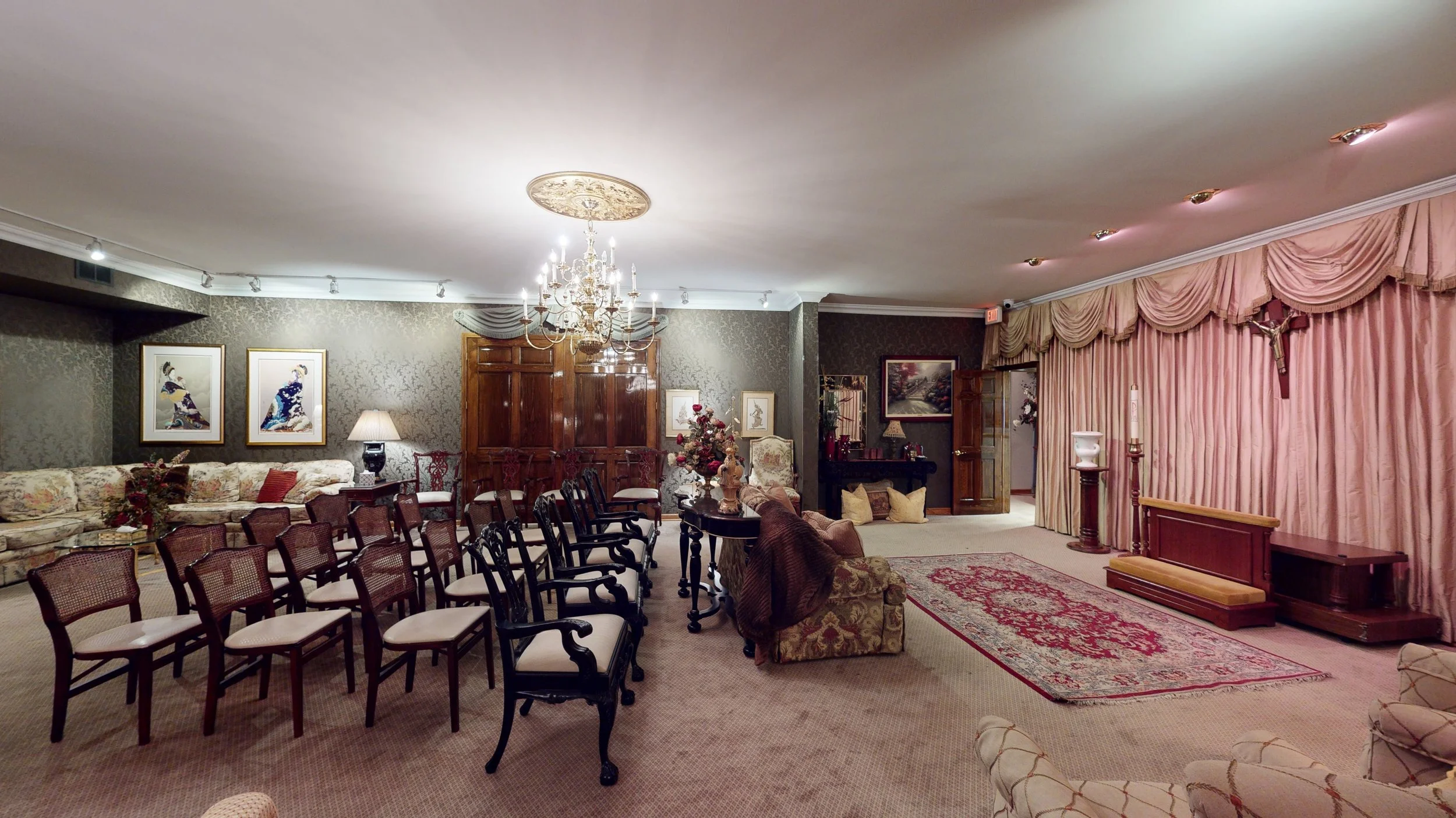 Thompson & Kuenster Funeral Home | Oak Lawn Funeral Home | Funeral