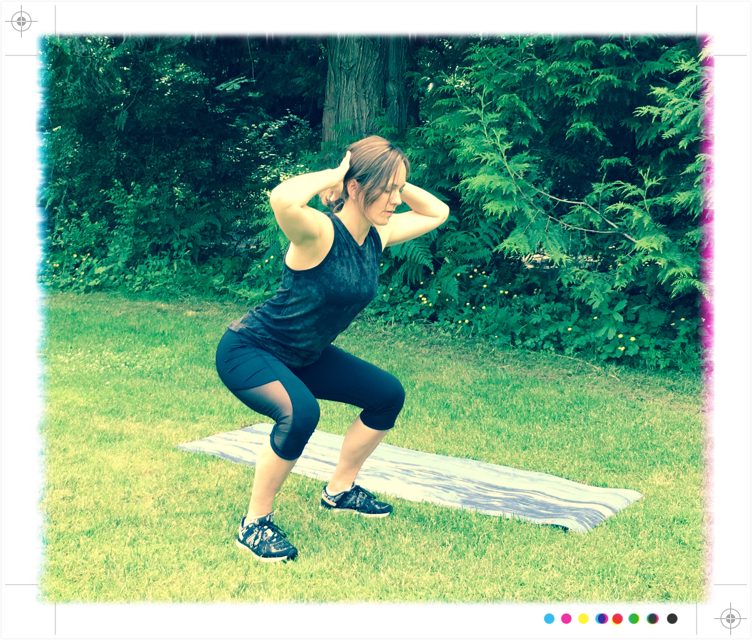 Bodyweight squats. Because it’s a movement that helps to mobilize the hips, knees, and ankles, warms up the glutes, and gets the heart rate up. Plus squats are always included in their workouts. #nonnegotiable