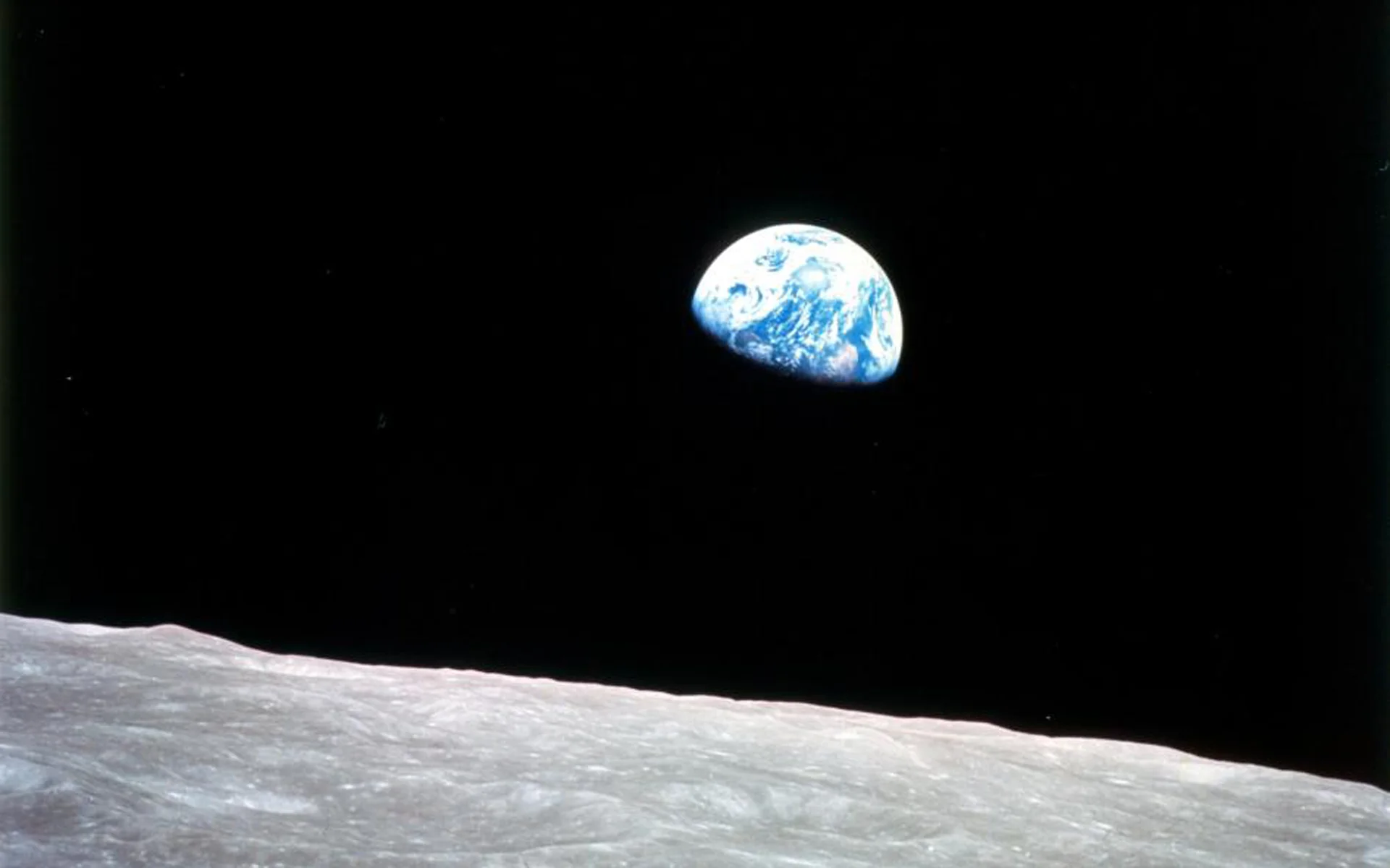 Earthrise (1968) courtesy of NASA.