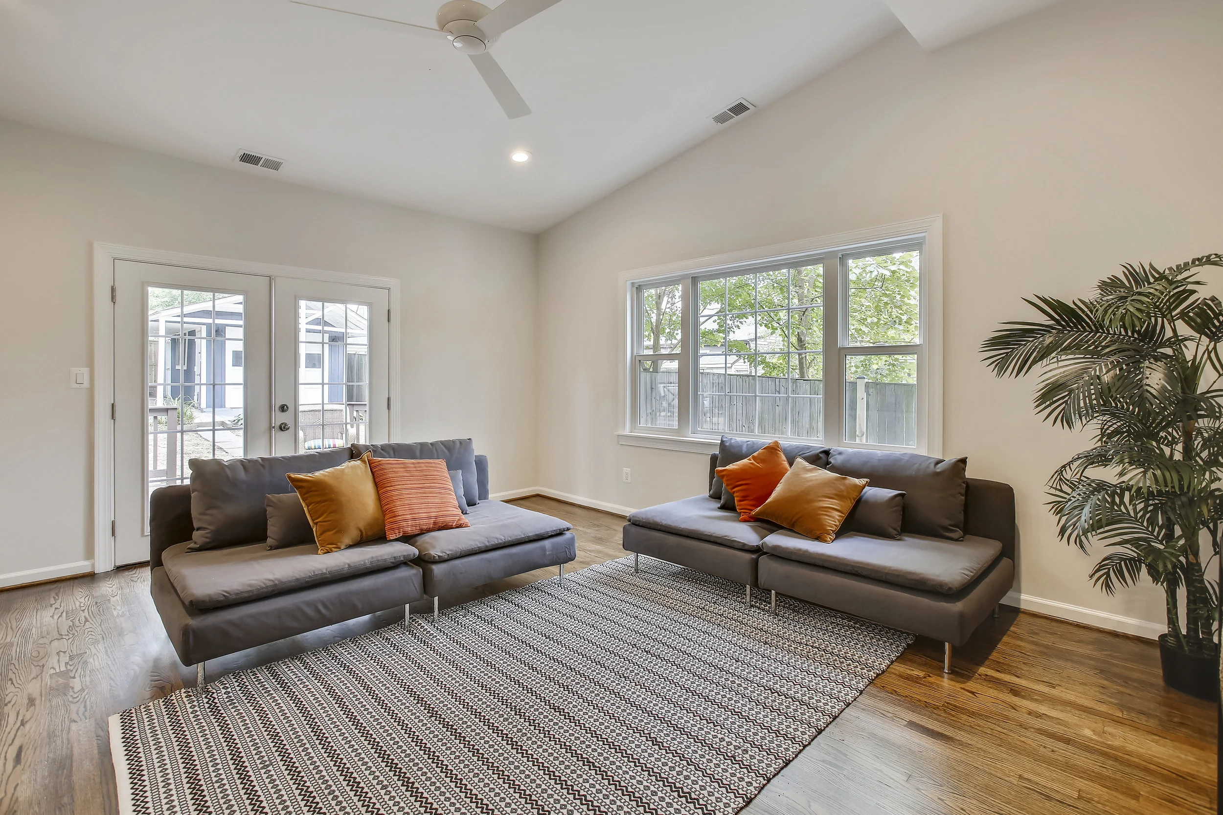 Main Level-Family Room-_99A7917.JPG