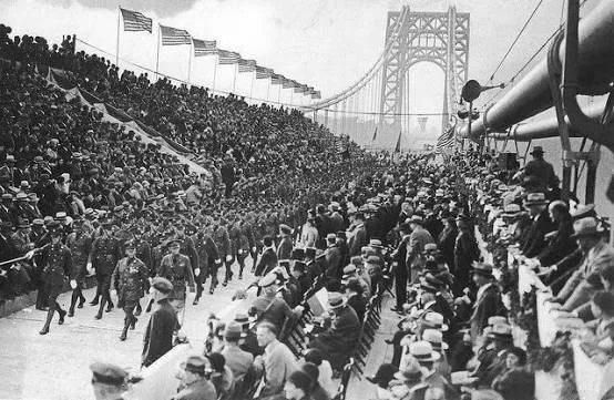 Today in NYC #LaborHistory: The George Washington Bridge officially opens, spanning the Hudson River from New Jersey to New York. Thirteen workers died during the four-year construction project for what at the time was the longest main span in the wo