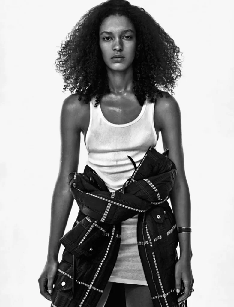 vogue-italia-november-2016-christian-macdonald-1.jpg