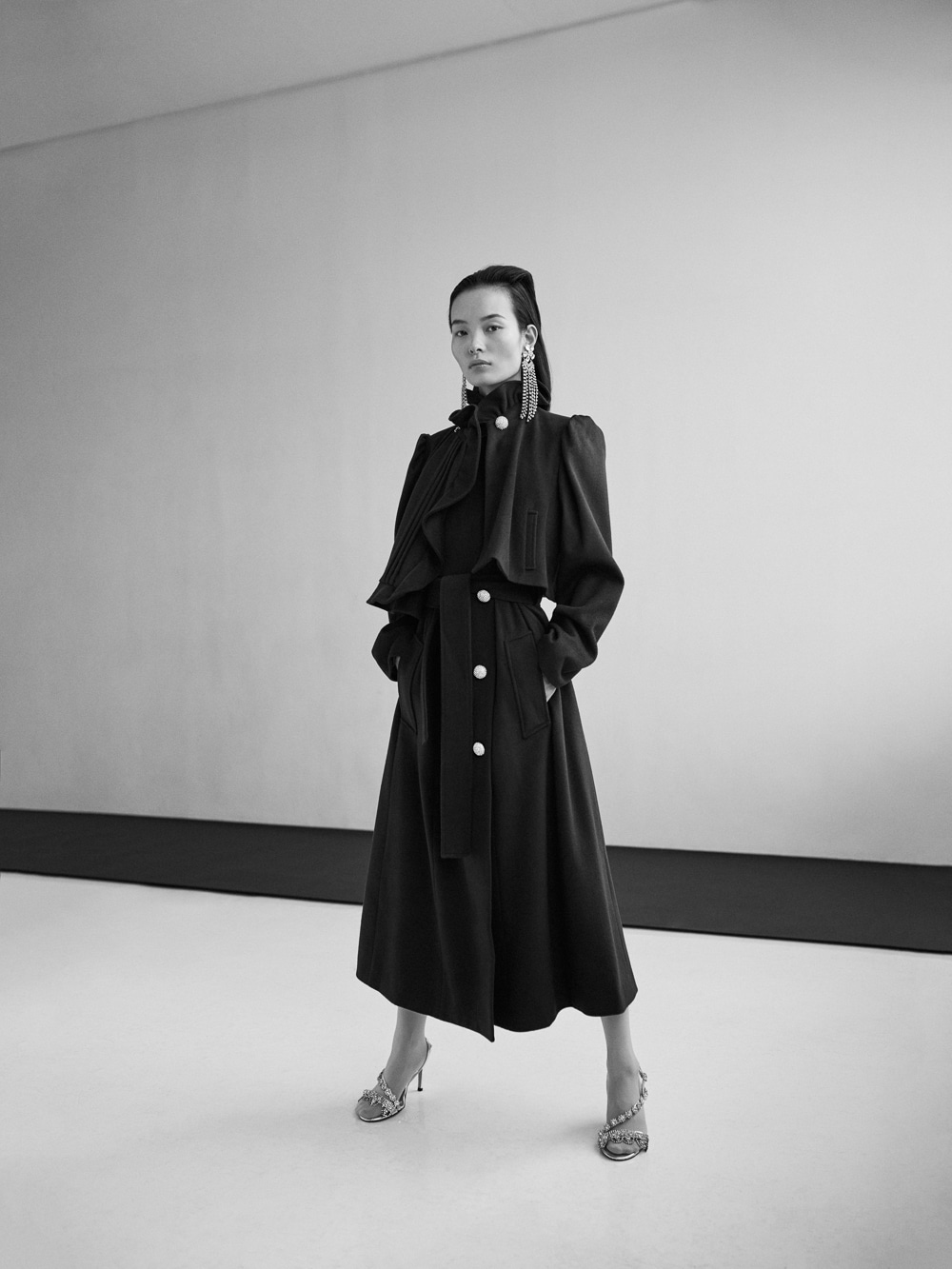 Vogue-Taiwan-September-2018-Ling-Liu-by-Zoltan-Tombor-4.jpg