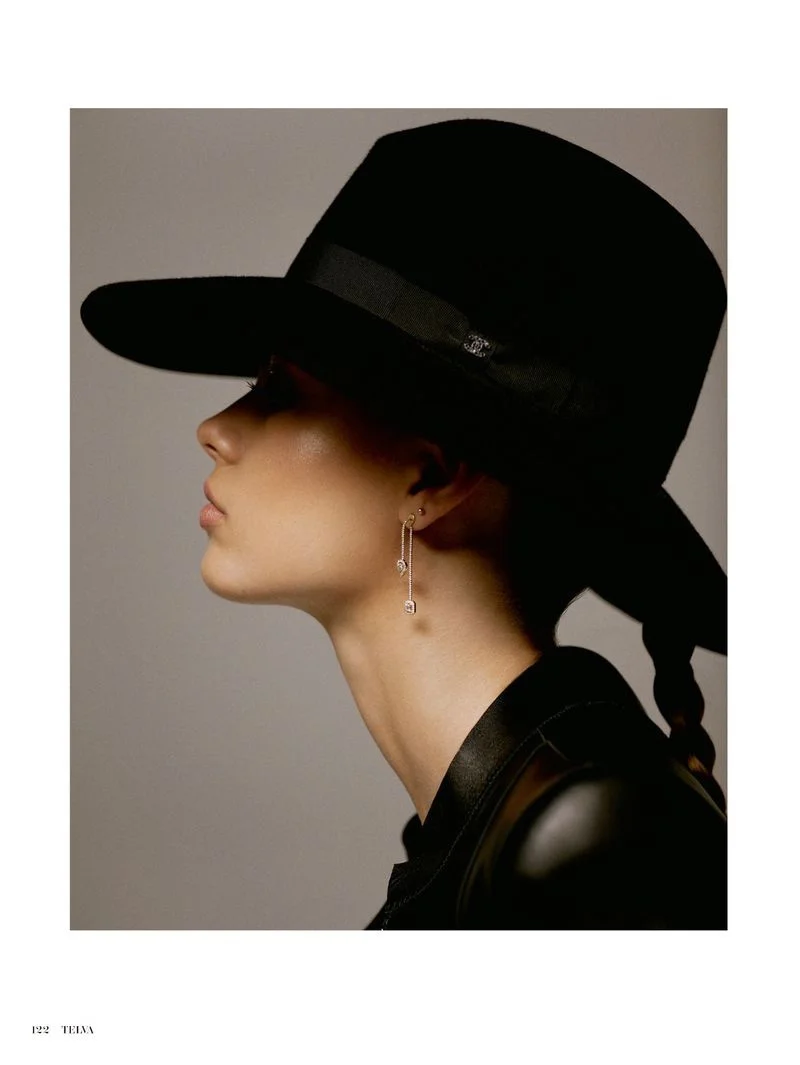 Gwen-Van-Meir-Editorial02.jpg