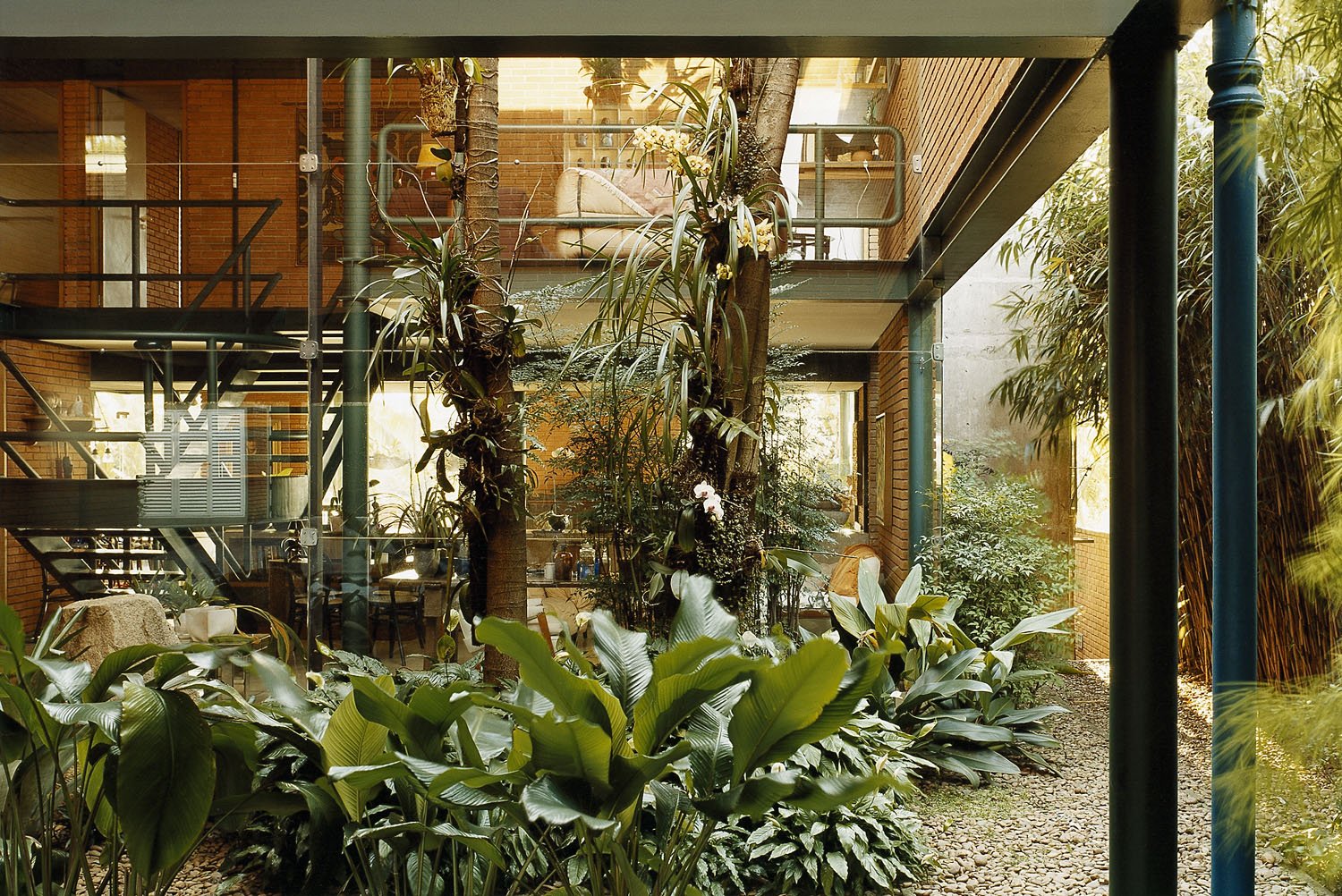  Parque dos Príncipes House | Eduardo de Almeida