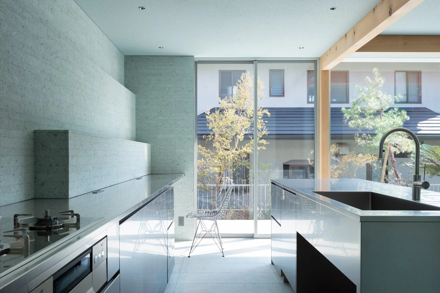 Seishin Chuo House | Yusuke Yoshino Architects