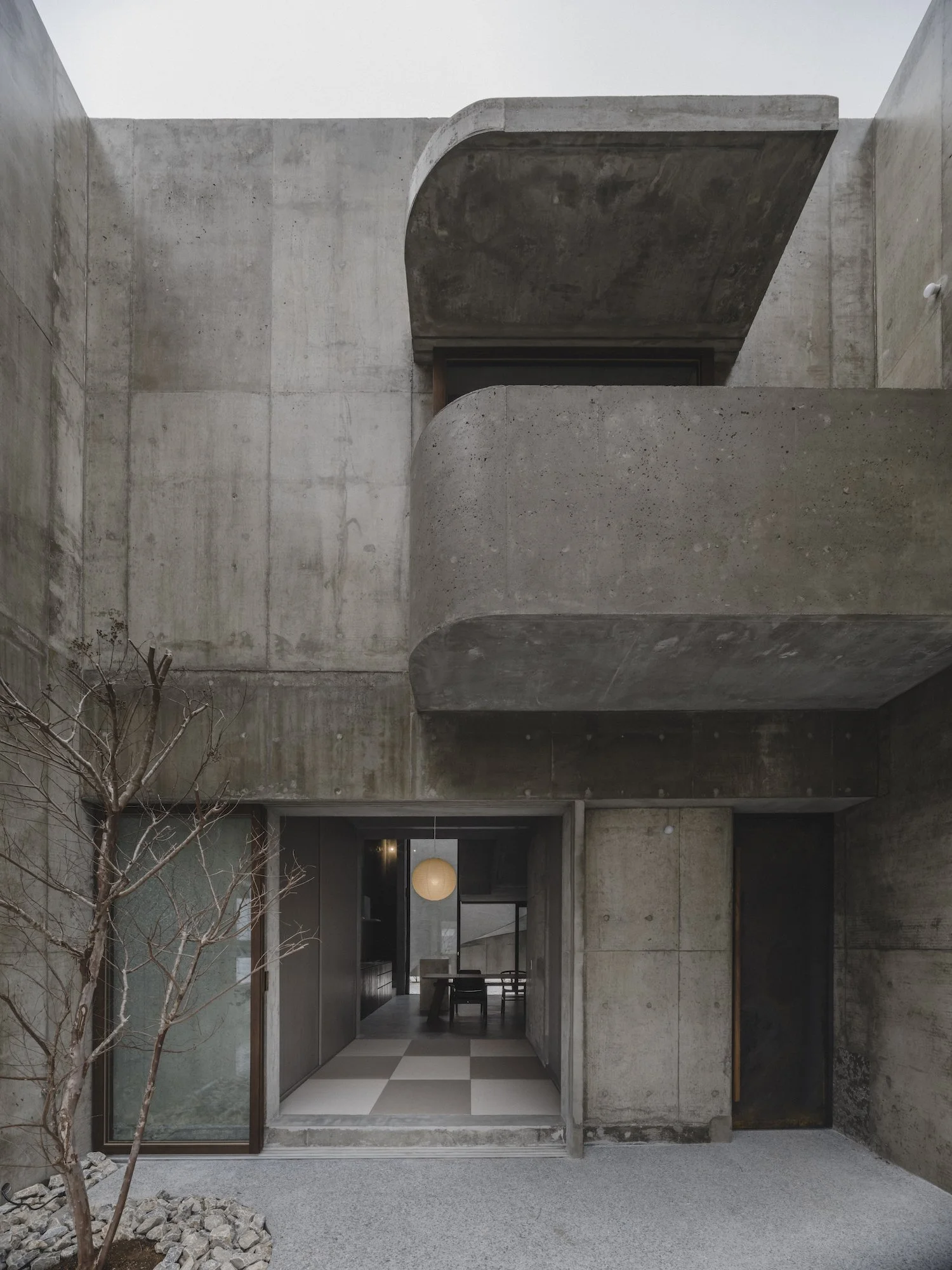 House in Nishizaki by STUDIO COCHI ARCHITECTS