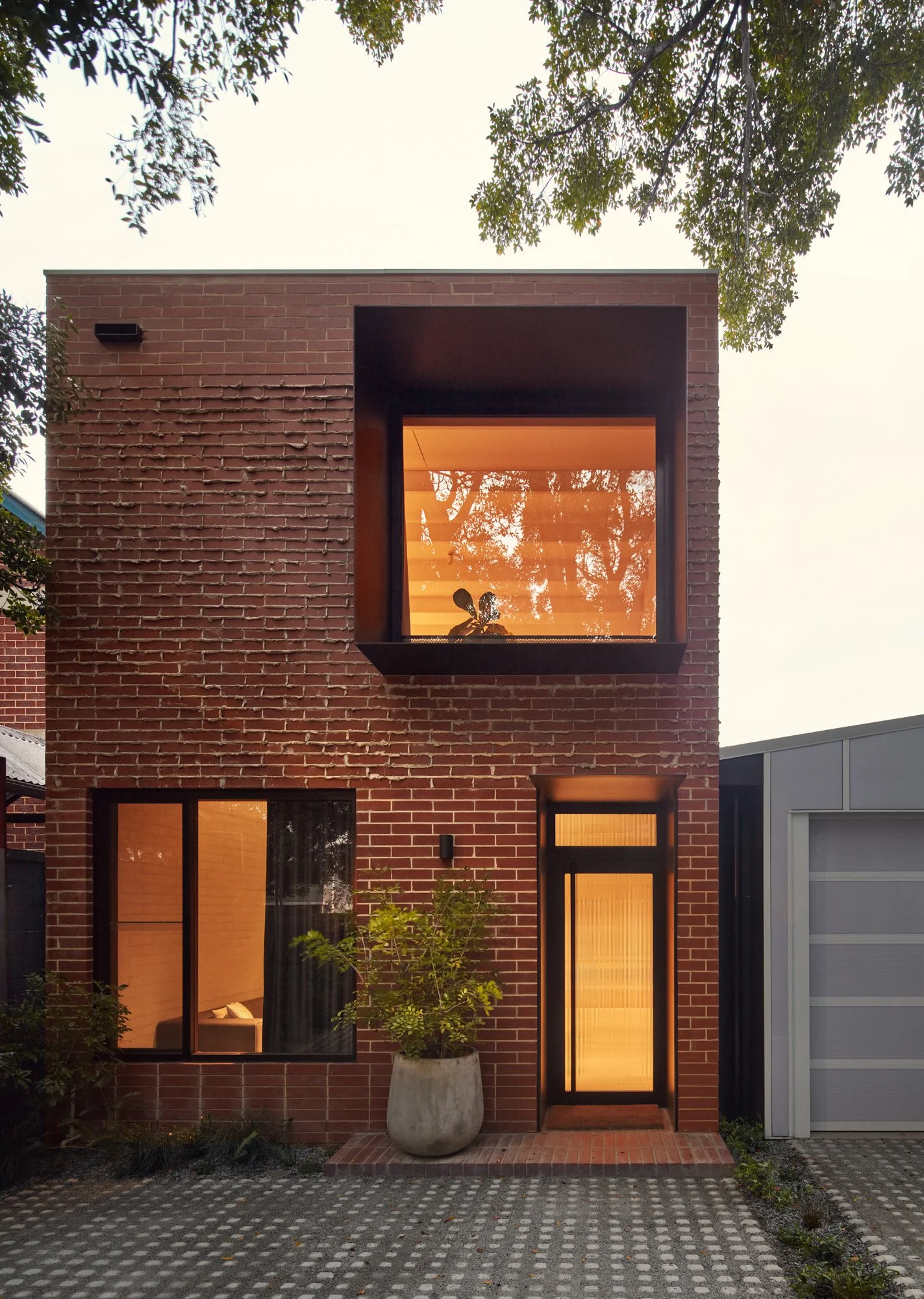 Brick House | Studio Roam 