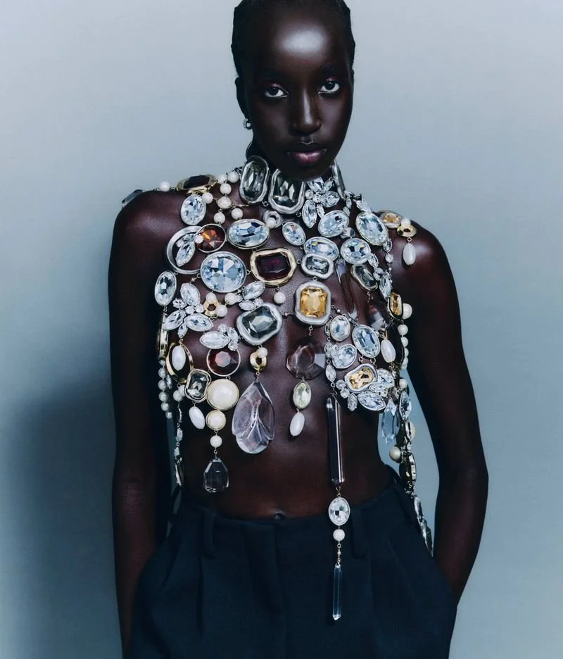 Harper's Bazaar UK November 2025 