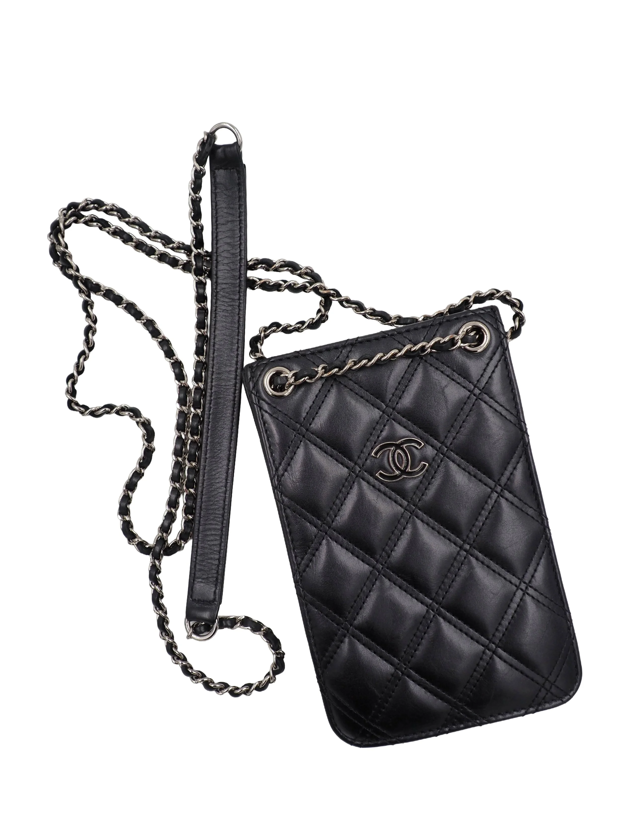 chanel-phoneholder-1.jpeg