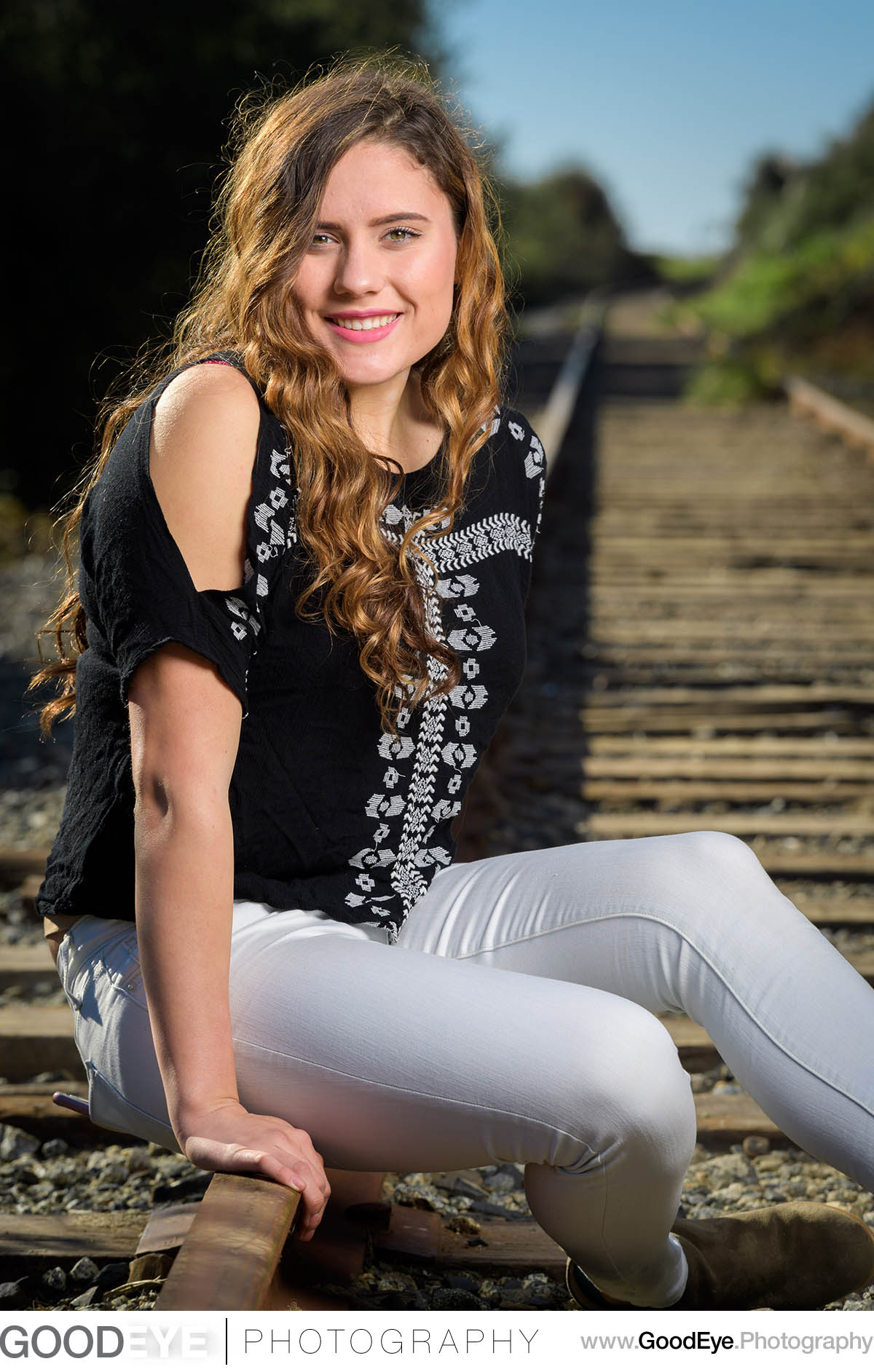 Capitola Beach Senior Portrait Photography - by Bay Area portrai