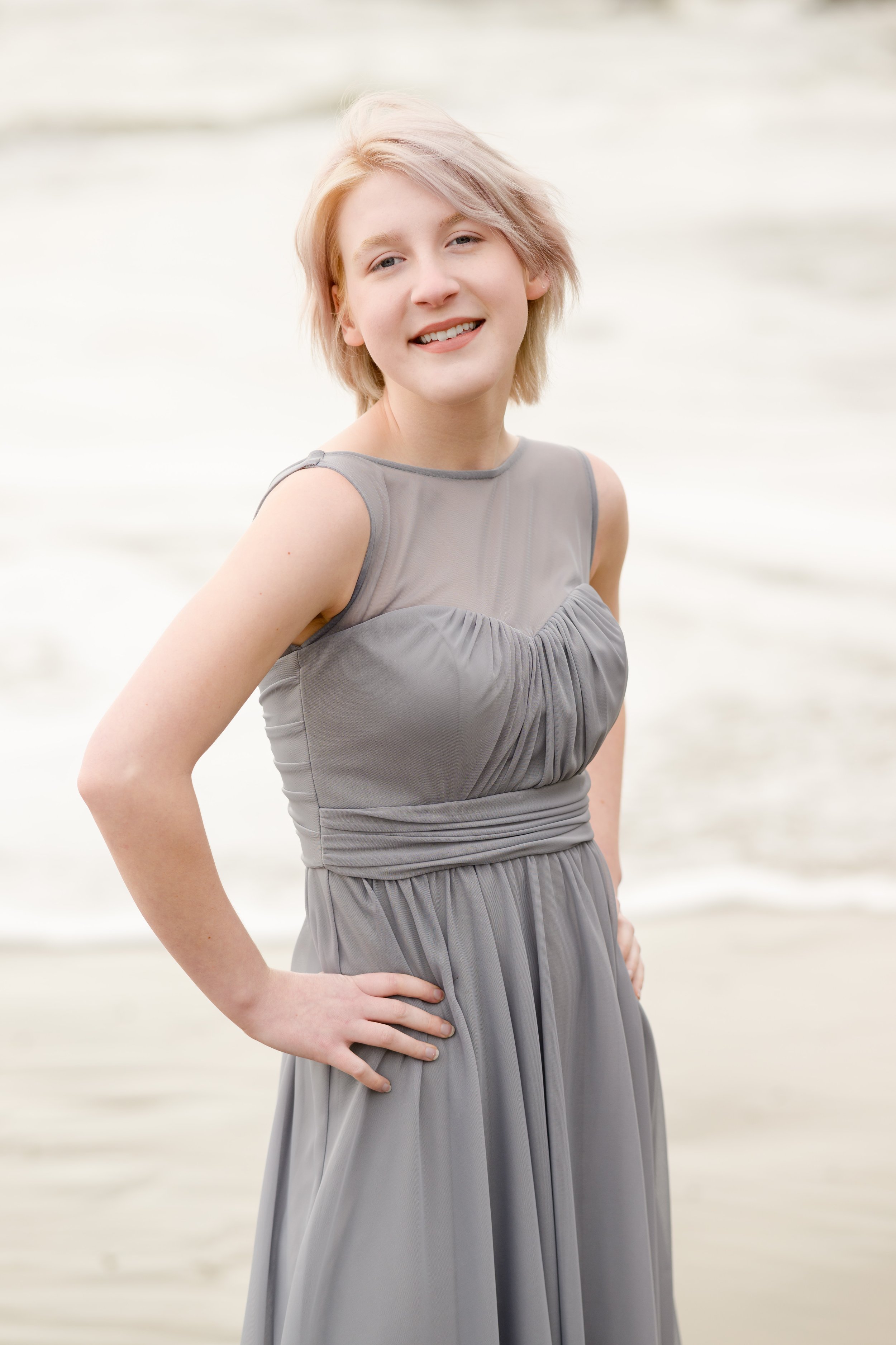 Z9A_9846_Emma_N_Capitola_Beach_Senior_Portrait_Photography.jpg