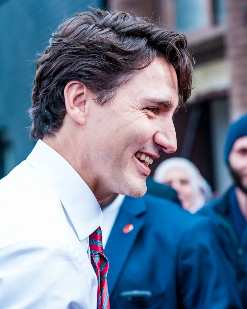 Side Trudeau 