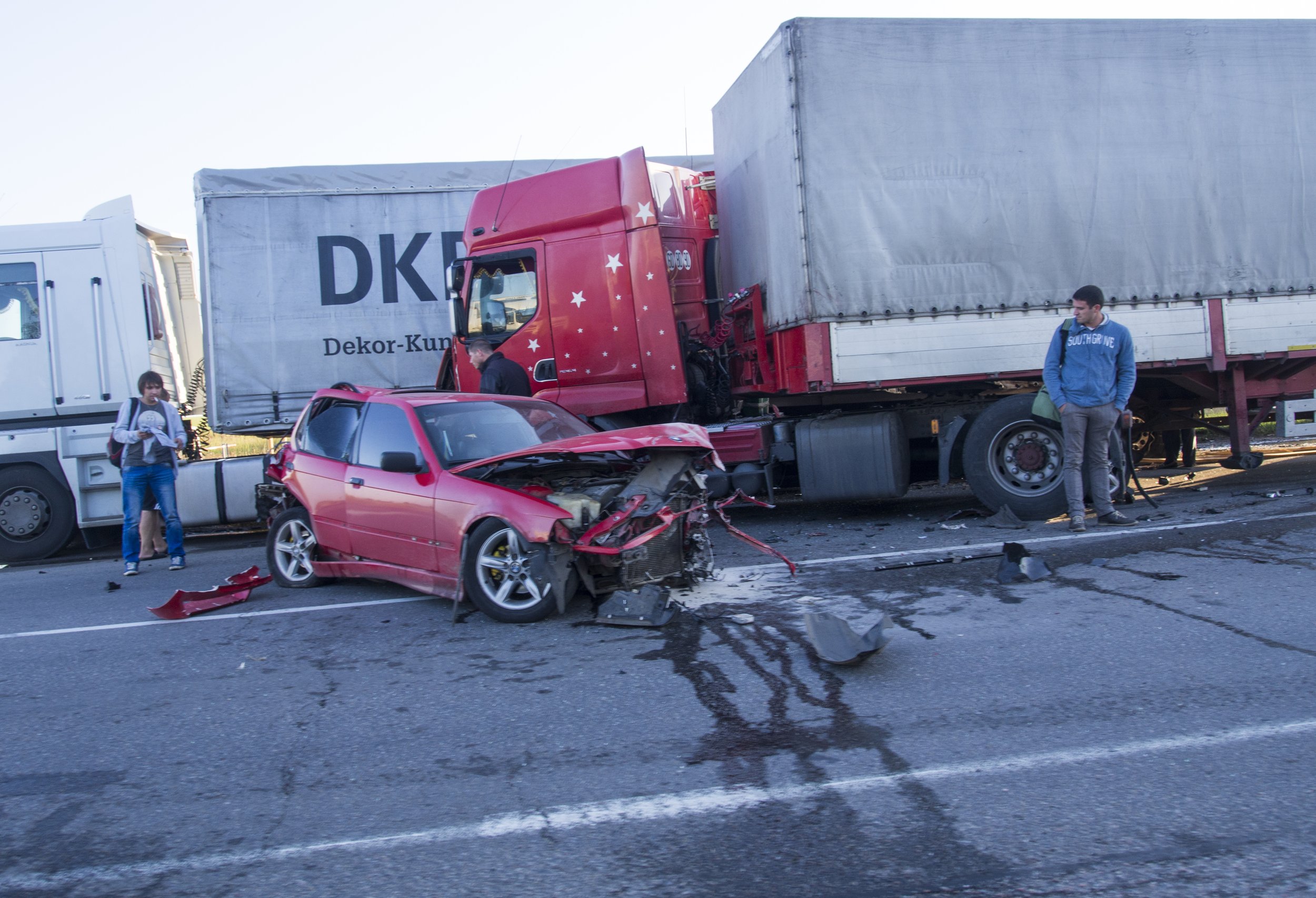 WHAT DAMAGES ARE AVAILABLE FOR TRUCK ACCIDENT VICTIMS?
