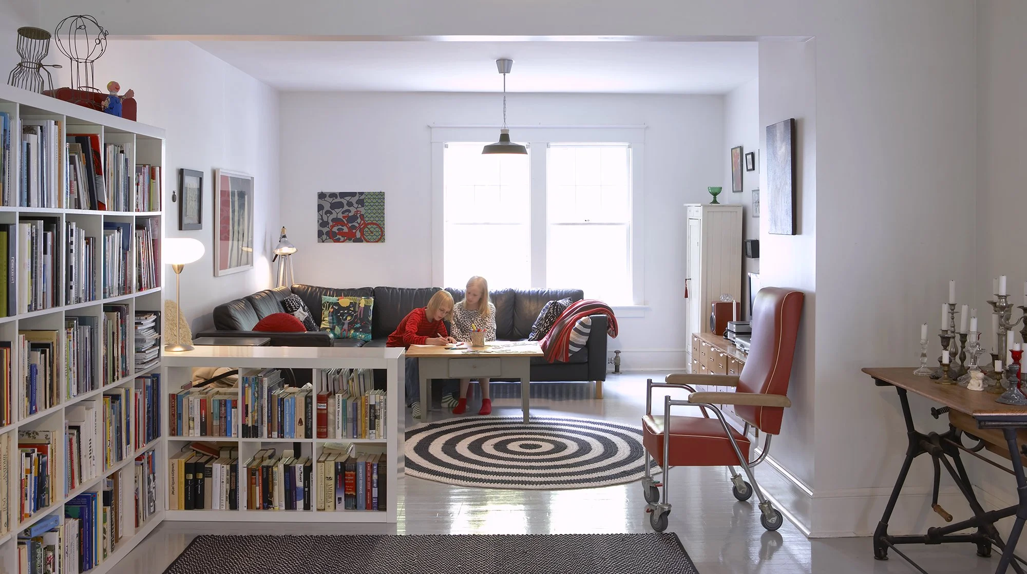 living_room_085493.jpg