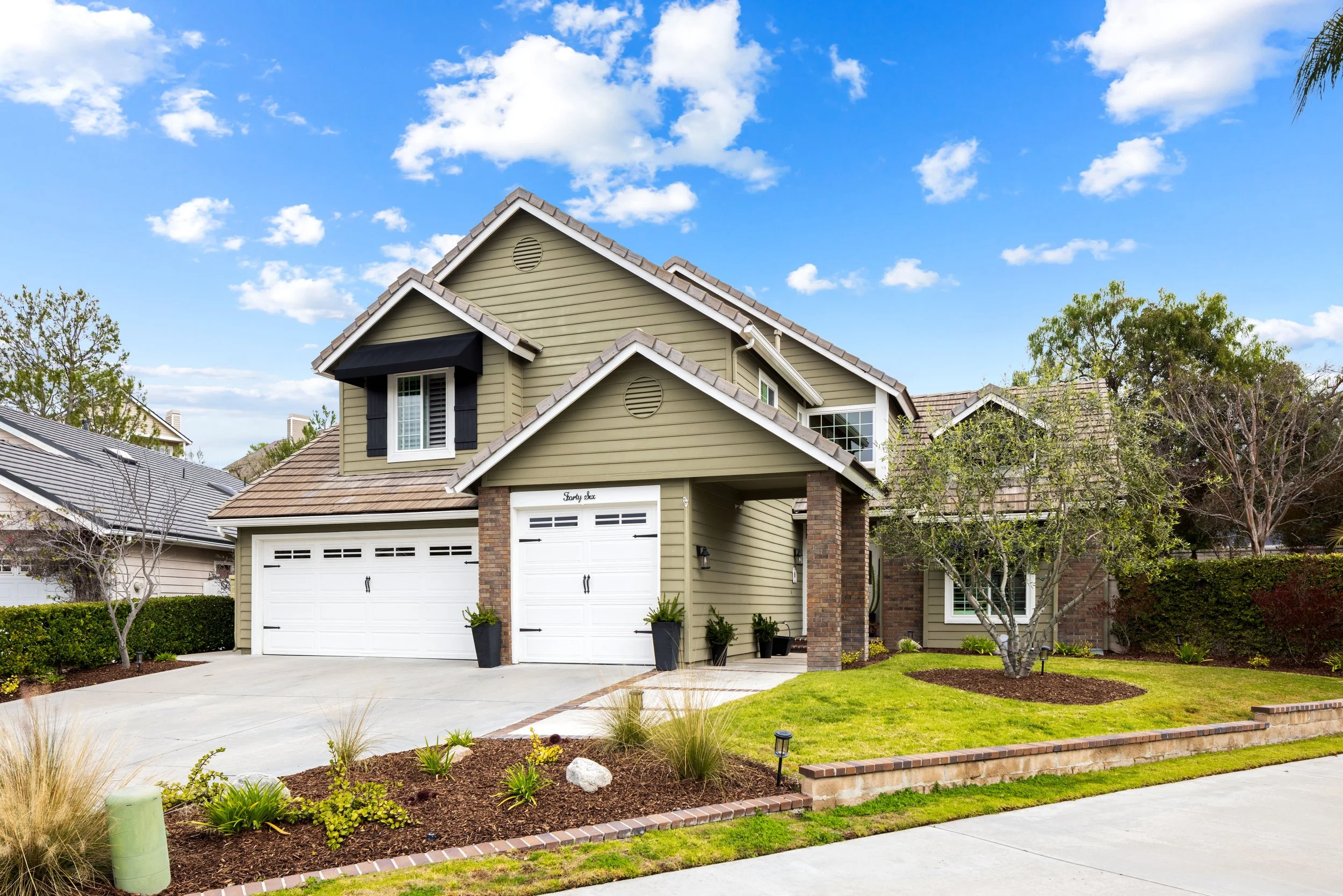 46 LEXINGTON WAY | $1,699,000