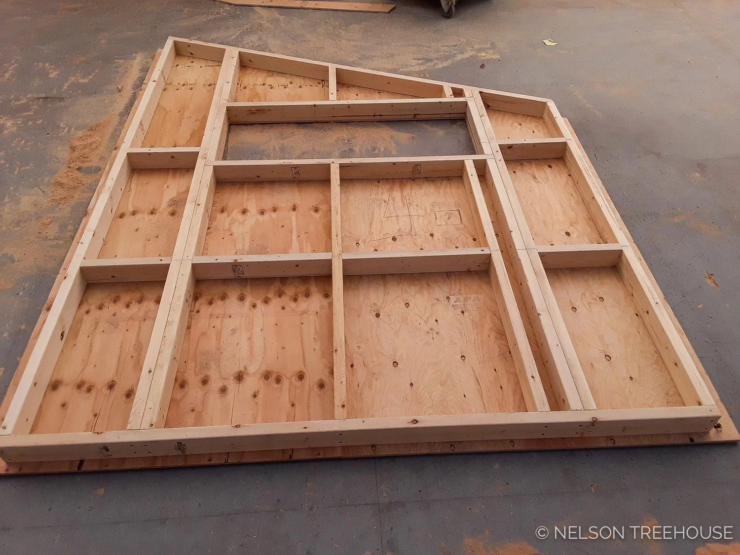 Nelson Treehouse Prefab for Treehouse Utopia - walls