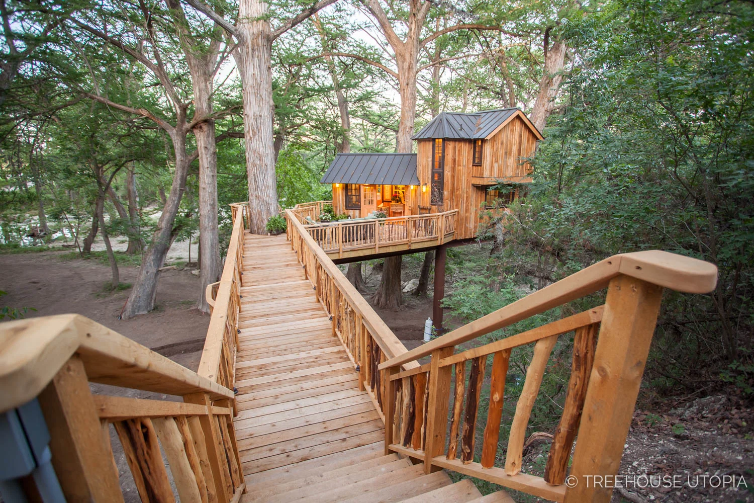 Chateau_Treehouse_Utopia_20189886-HDR.jpg