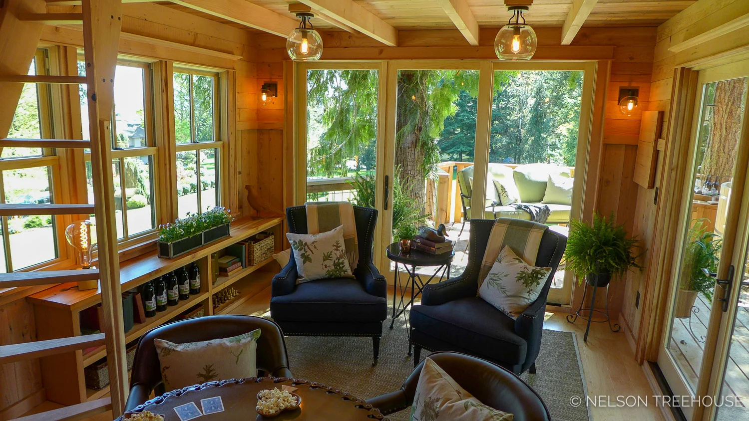 Hot Tub Treehouse - Nelson Treehouse