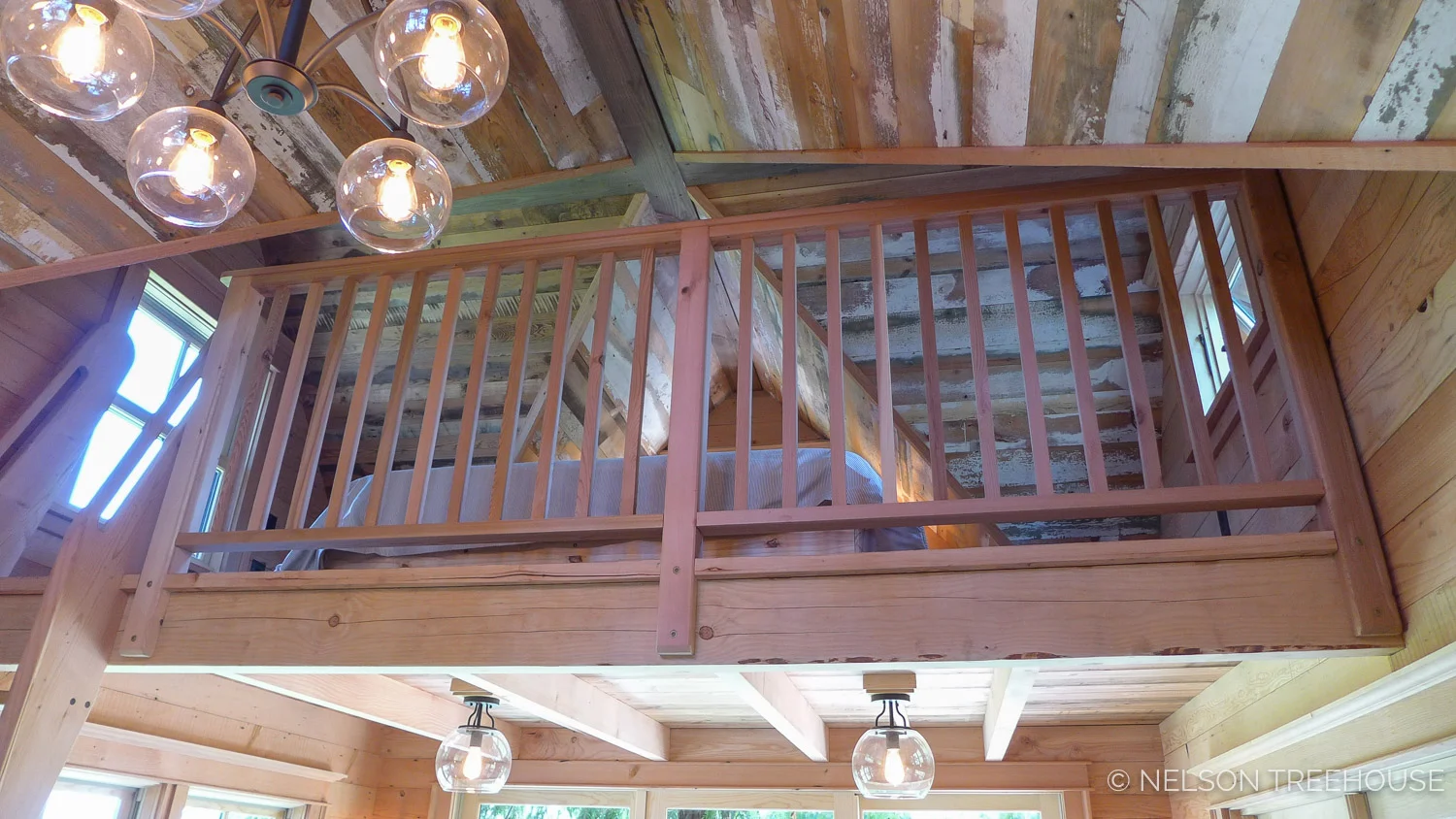 Hot Tub Treehouse - Nelson Treehouse