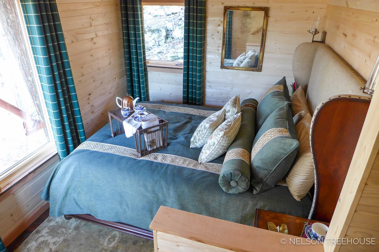 Super Spy Treehouse - Nelson Treehouse 2018 - Bedroom