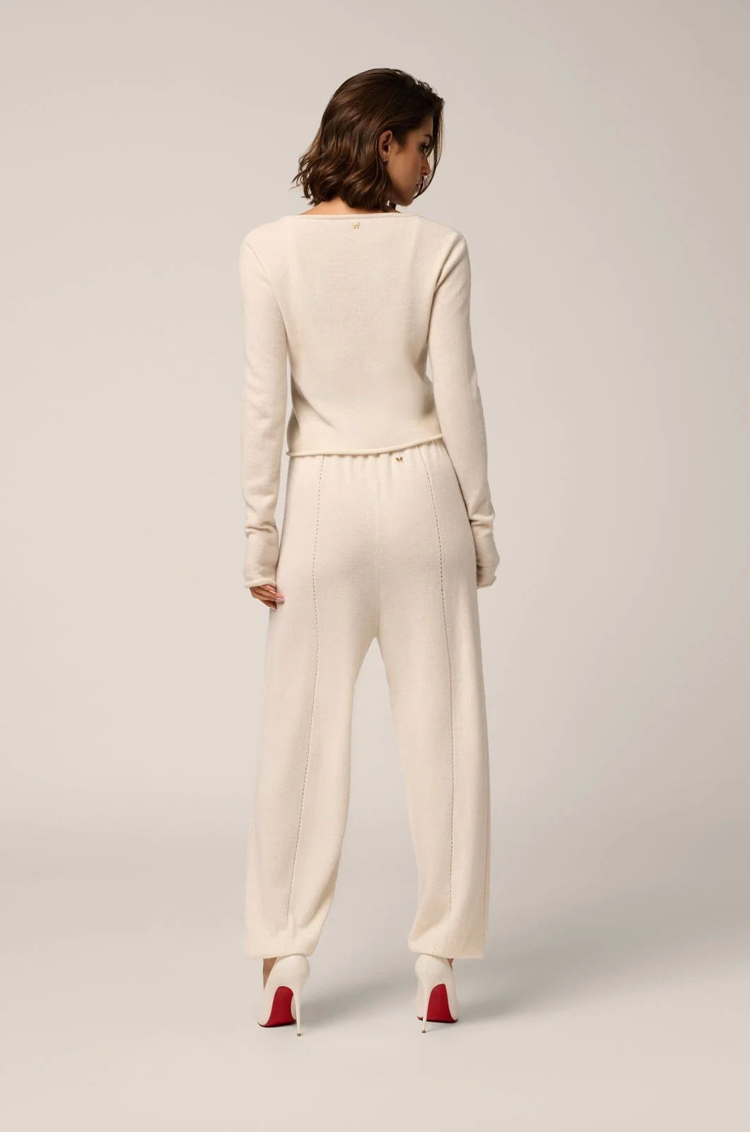 CASHMERE CARDIGAN & BALLOON SWEATPANT- IVORY21.jpg