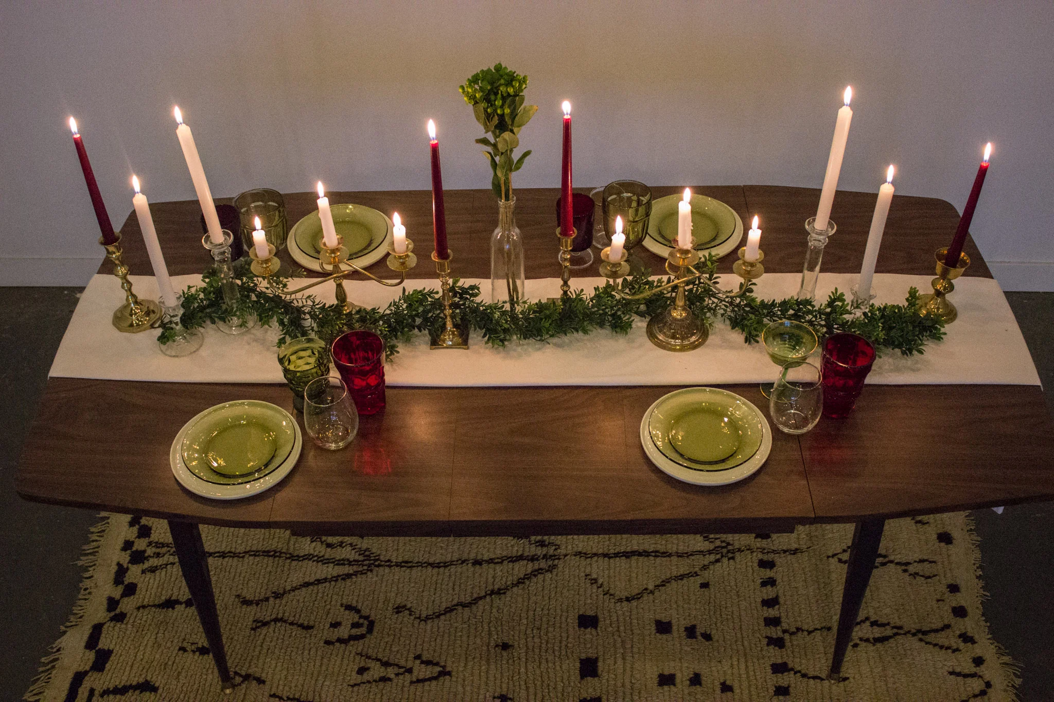 Holiday Table Setting