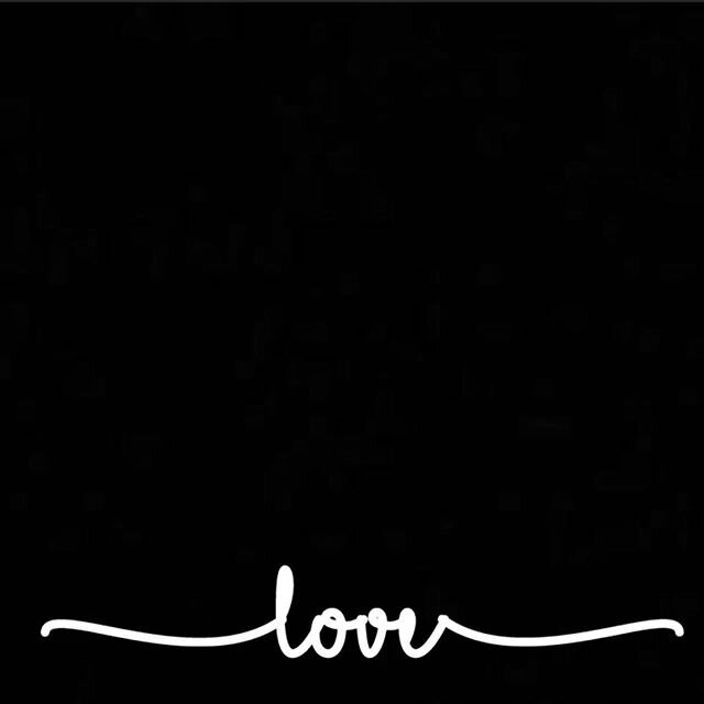 Black Lives Matter &hearts;️☮️
#blackouttuesday