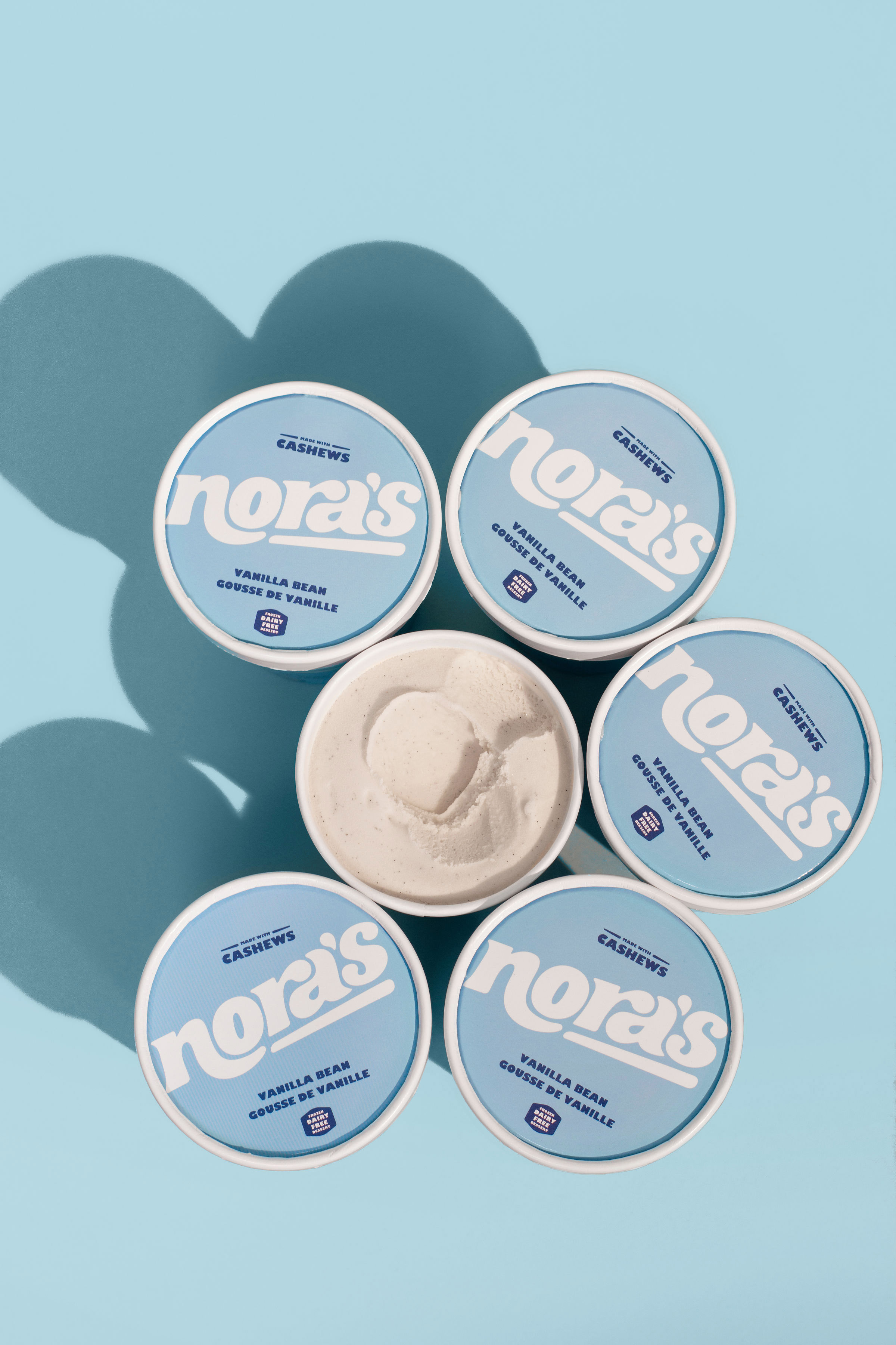 Noras_IceCream_VanillaTubs_Blue2.jpg