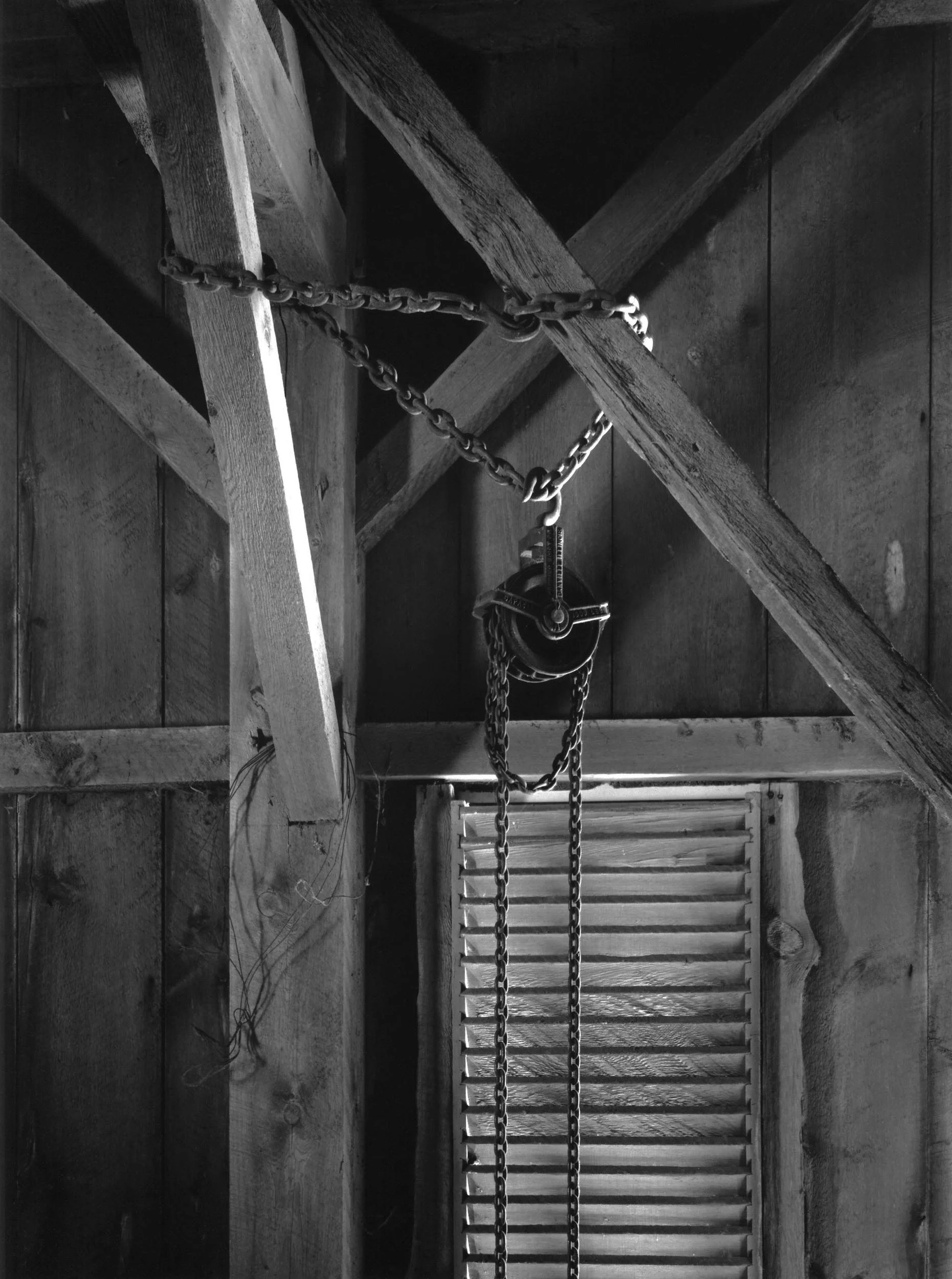 Chain Hoist, IL, 2003