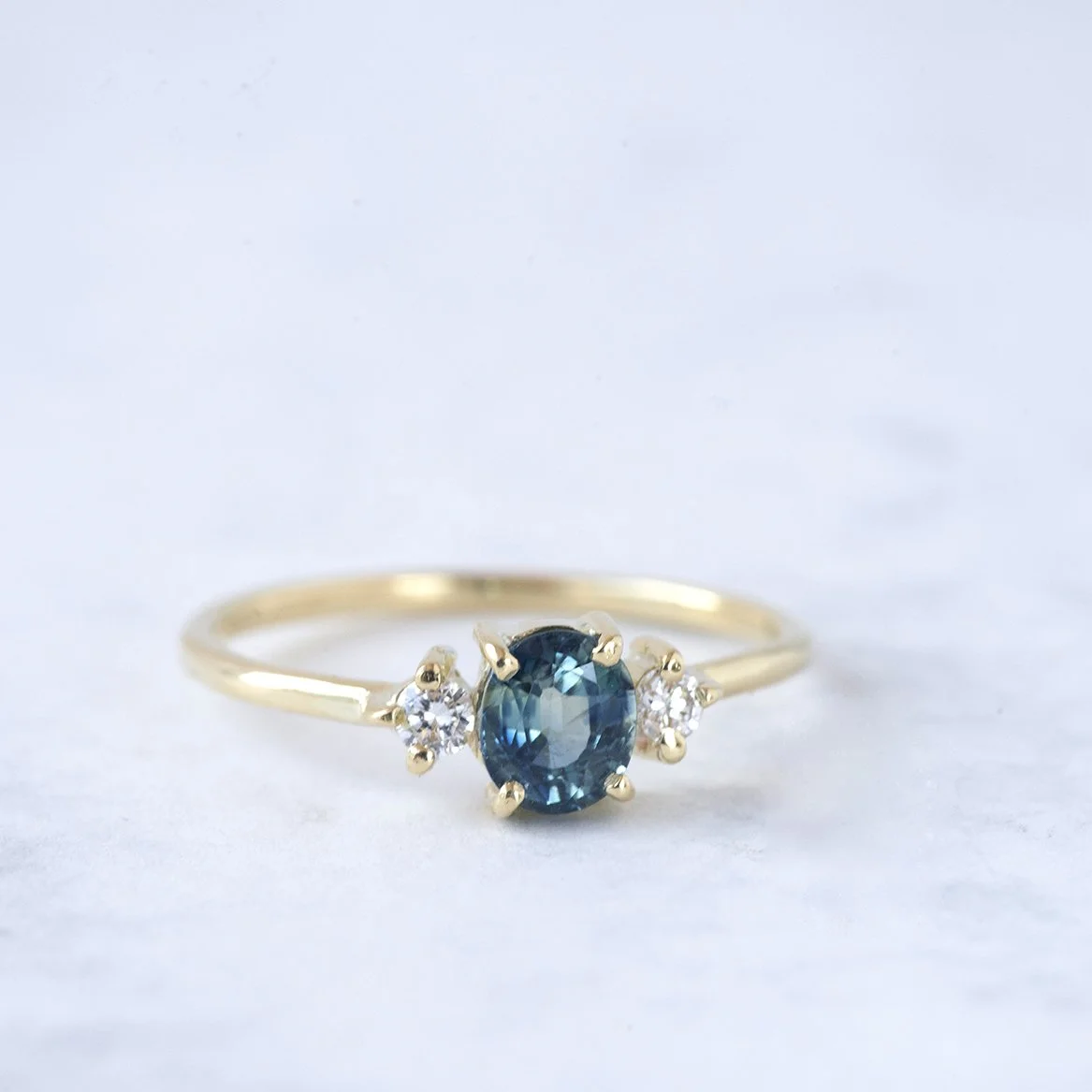 Leticia zafiro teal y diamantes - oro 18kt