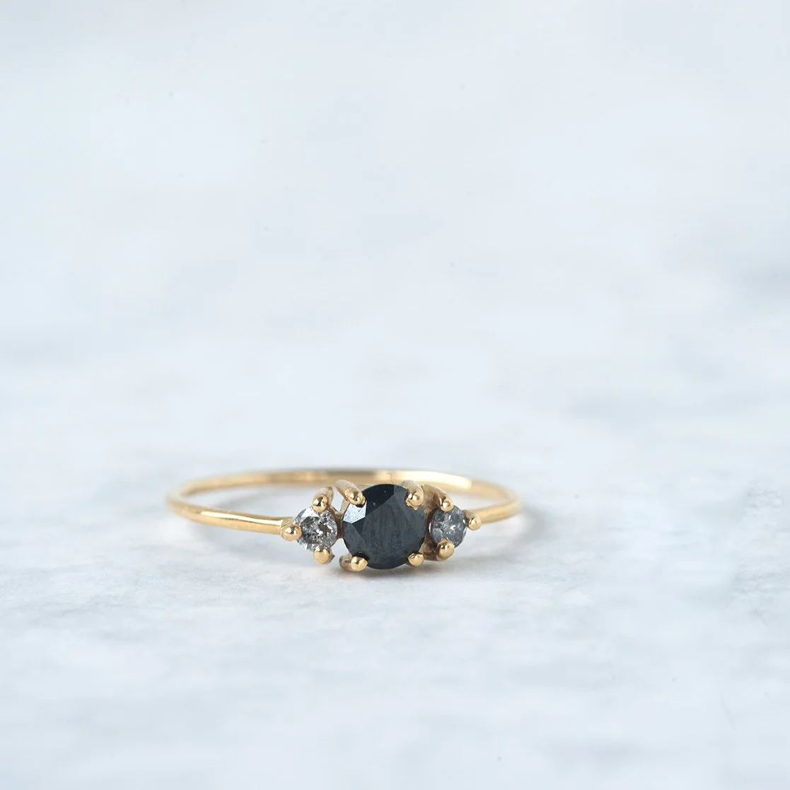 Leticia diamante negro y diamantes salt and pepper - oro 18kt