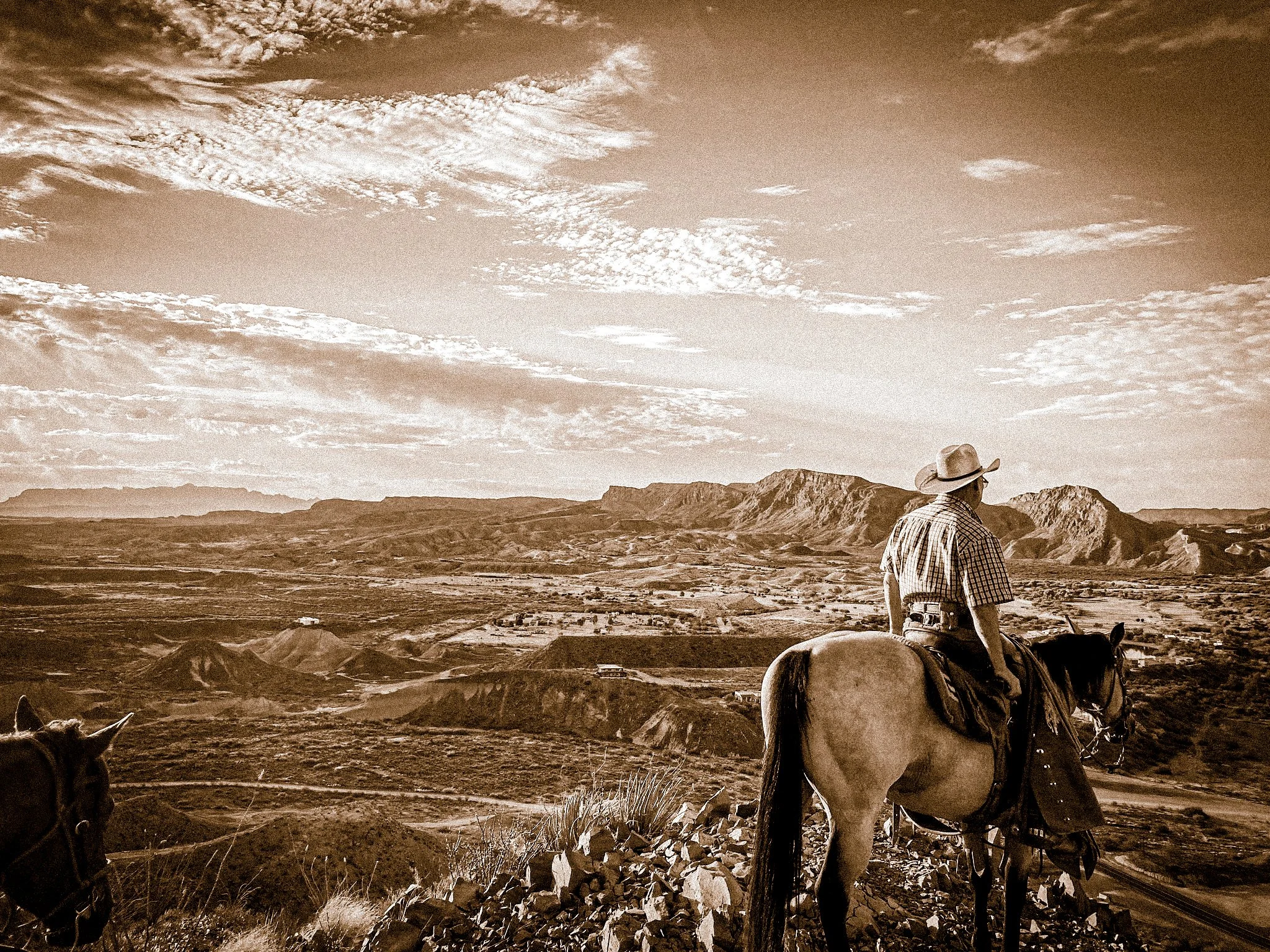 Dylan Jiménez "Quietud en la silla de montar" 