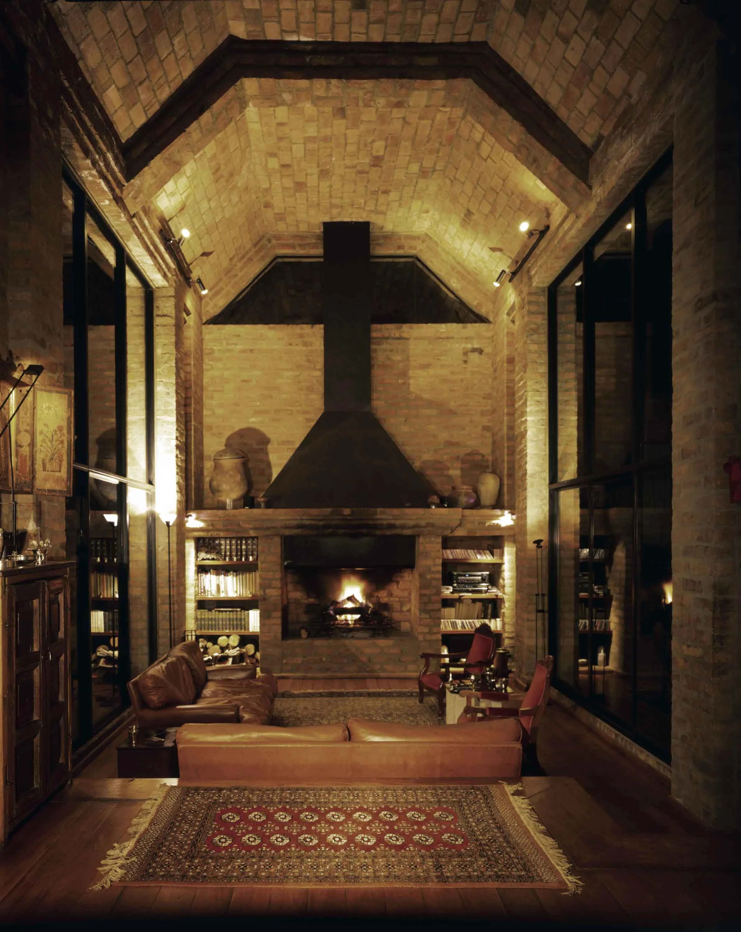 CASA FLORESTA 5 1985 / FOTOGRAFIA HERNANDO BARAYA
