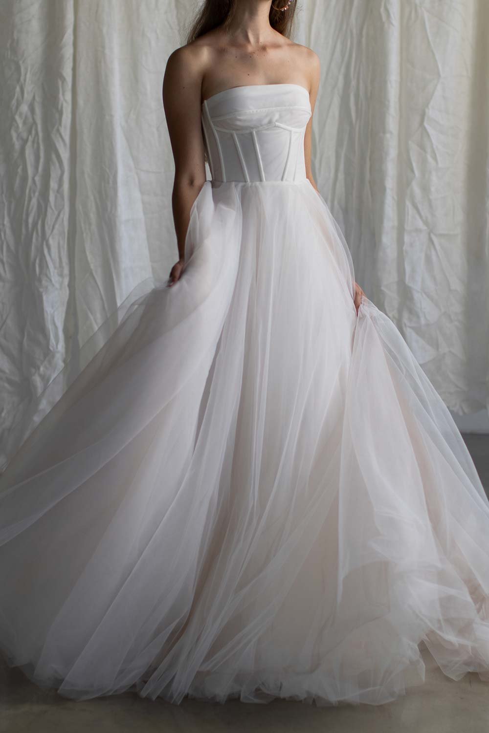 Vagabond Bridal – $1,780-$4,225