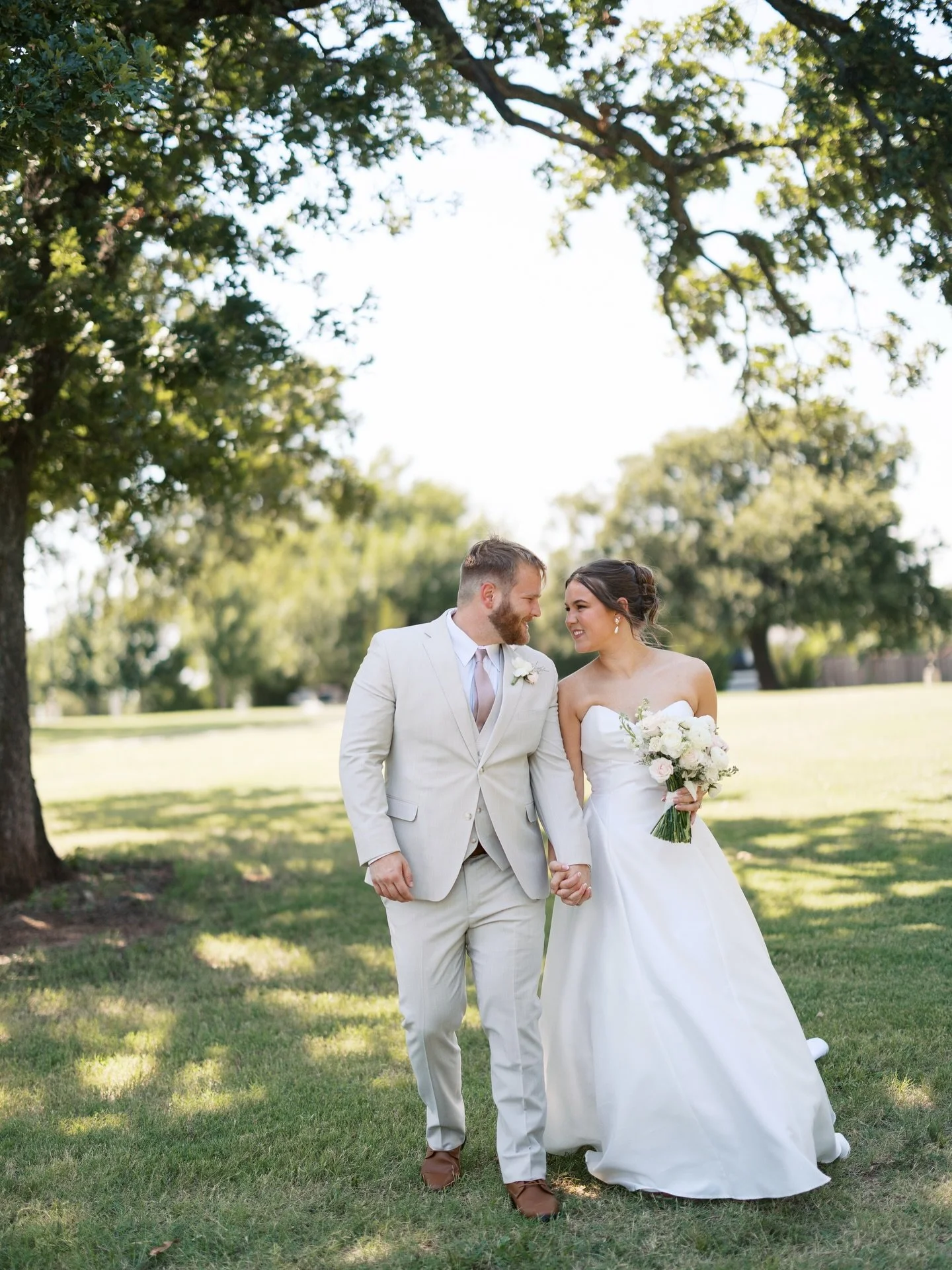 Our bride @madisonggammon special day deserved a permanent spot of the feed ✨ She is absolutely glowing with her favorite people by her side, while wearing the Romina gown by @jennyyoonyc 🫶🏼

Photographer: @graciekphotography_ 

&bull;
&bull;
&bull