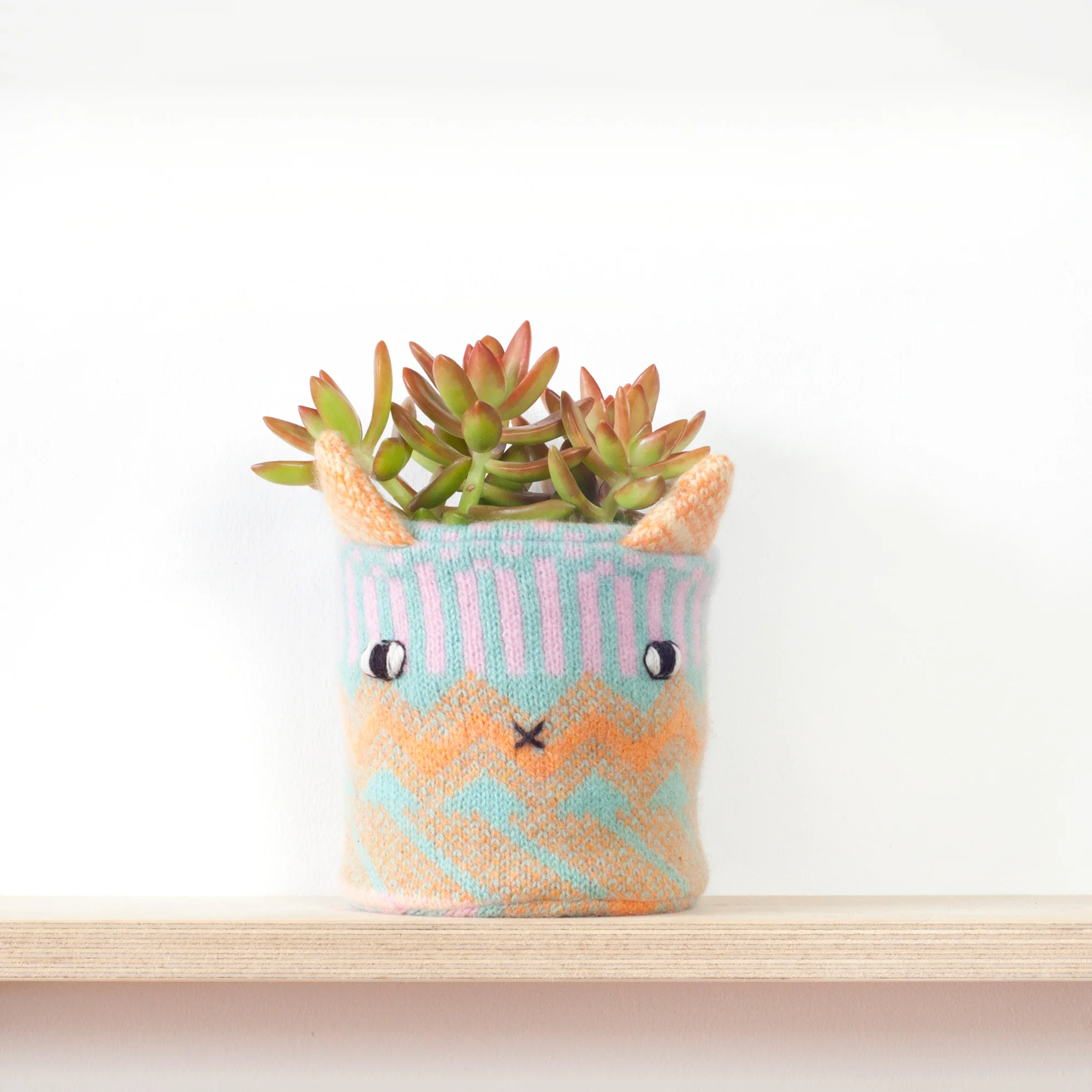 7-plantpot-donnawilson-web.jpg
