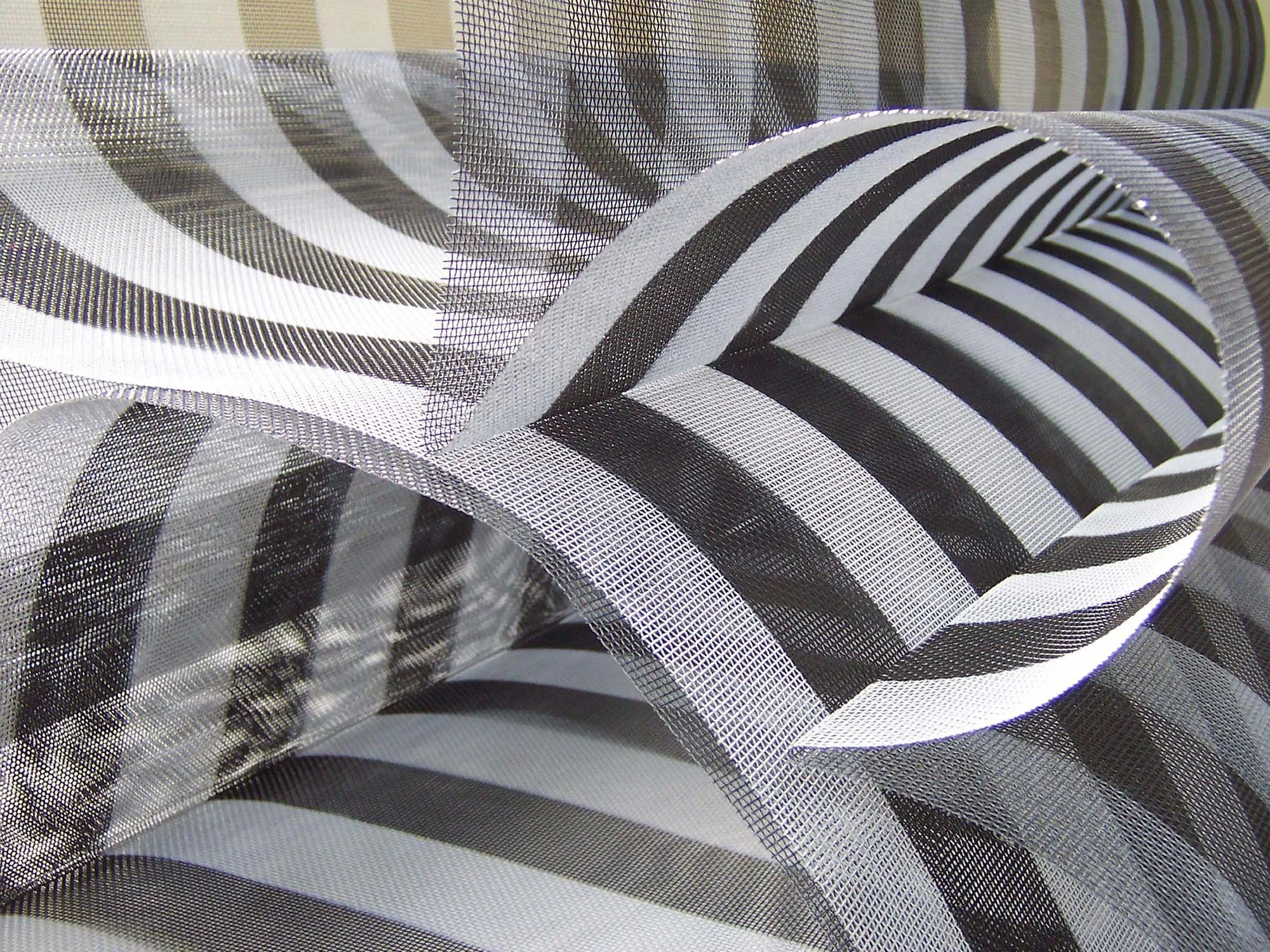 5.Form Fold IX (Detail) 2007.jpg