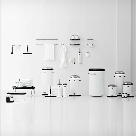 Udsnit af den familieledet designvirksomhed Vipps produkter