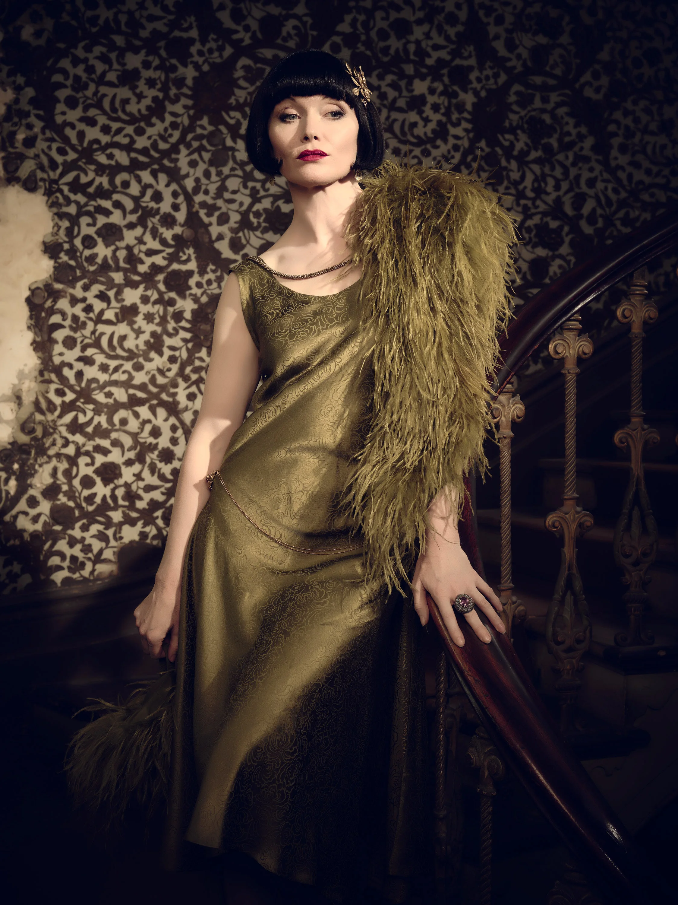 ESSIE DAVIS - MISS FISHER'S MURDER MYSTERIES