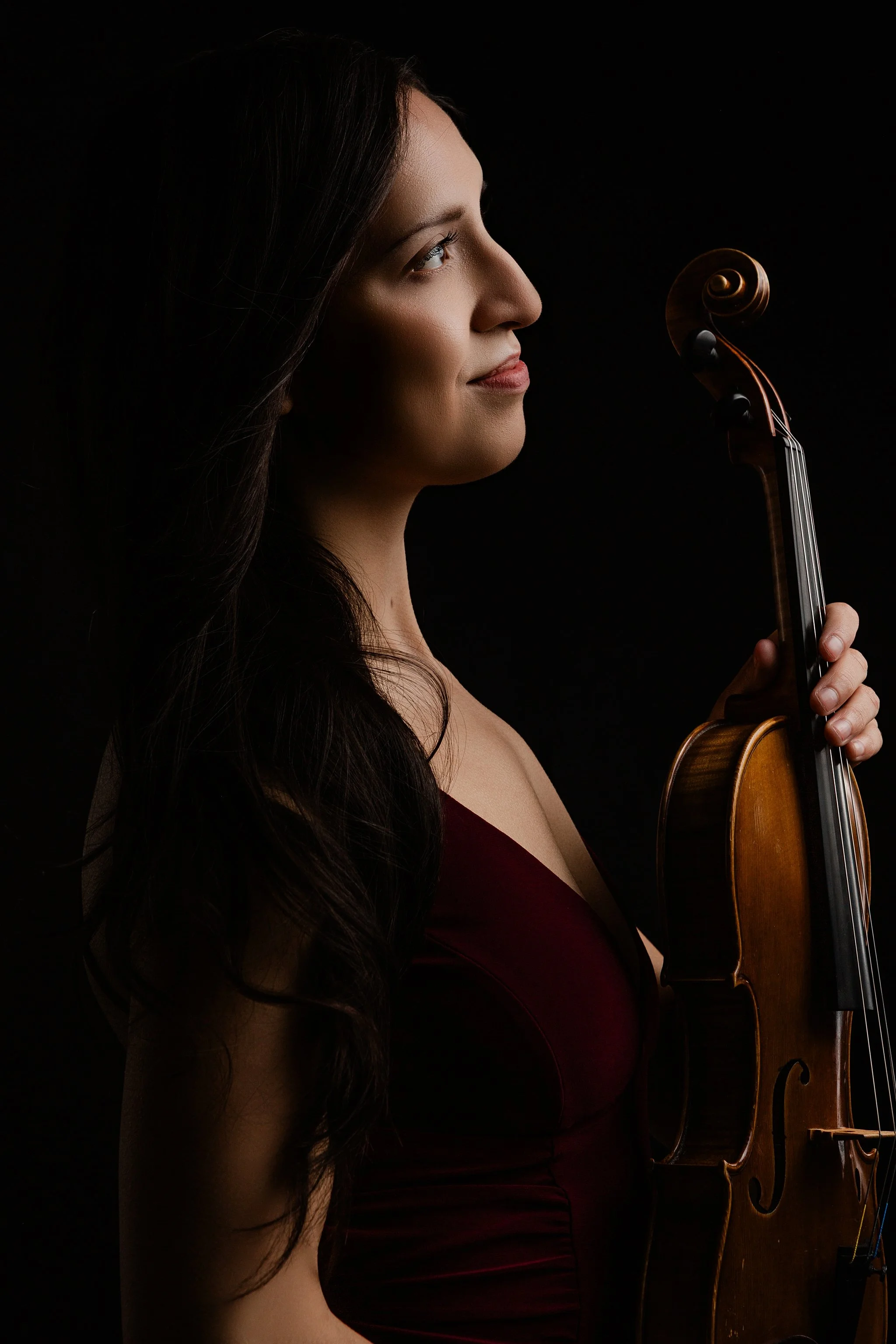 Heather_Mills_Photography_Violin_Eugene_Musician_Teacher_Instructor_Music_Studio_Professional_Orchestra_Strings.jpg