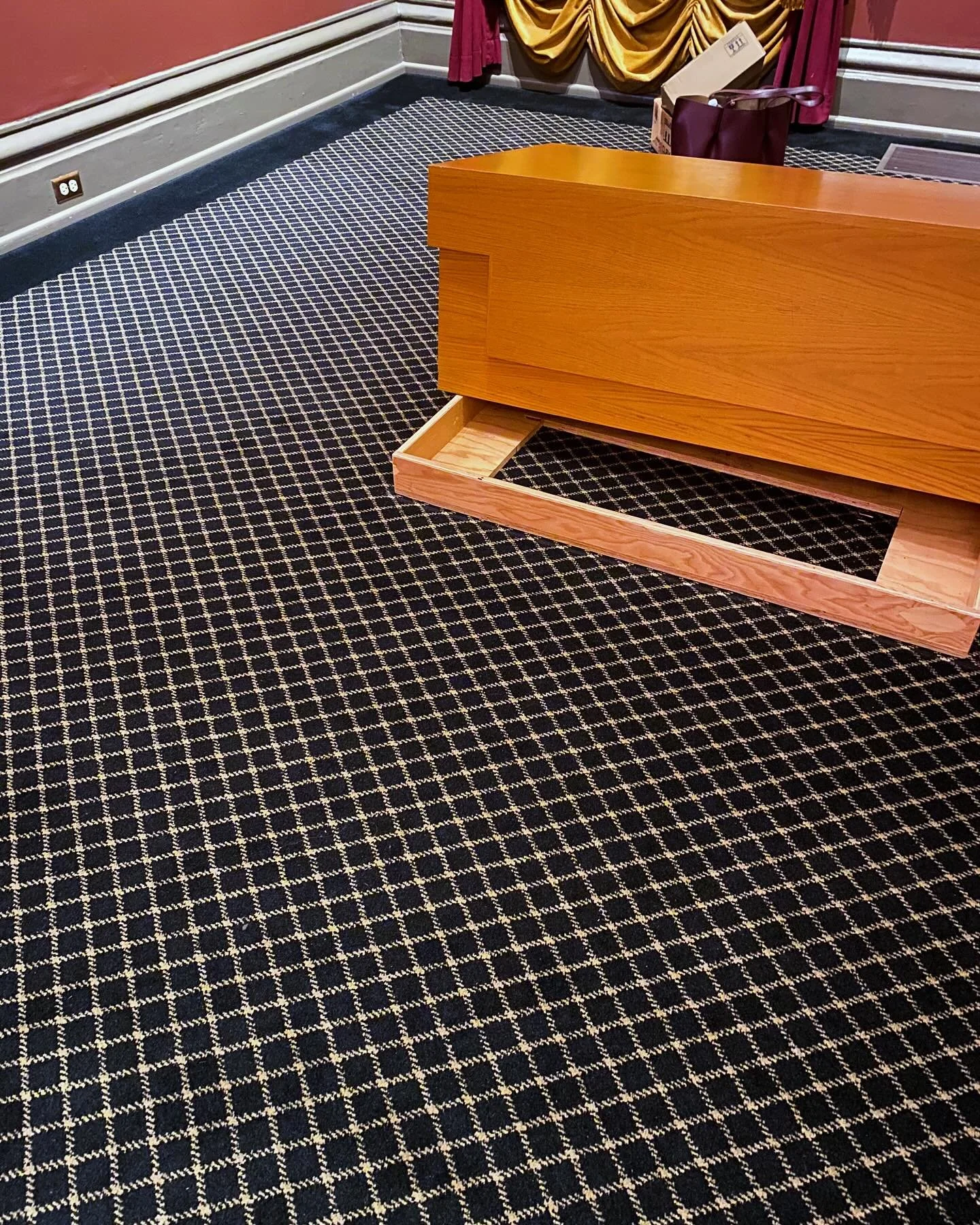 A day in the life of a designer; I am thinking to myself, &ldquo;what to do about the carpet in the gallery.&rdquo; 🤔 Also, &ldquo;can I use these barrels for anything?&rdquo; 🤔 #exhibitiondesigner #exhibitiondesign #gallerycarpet #carpetfromdaysgo