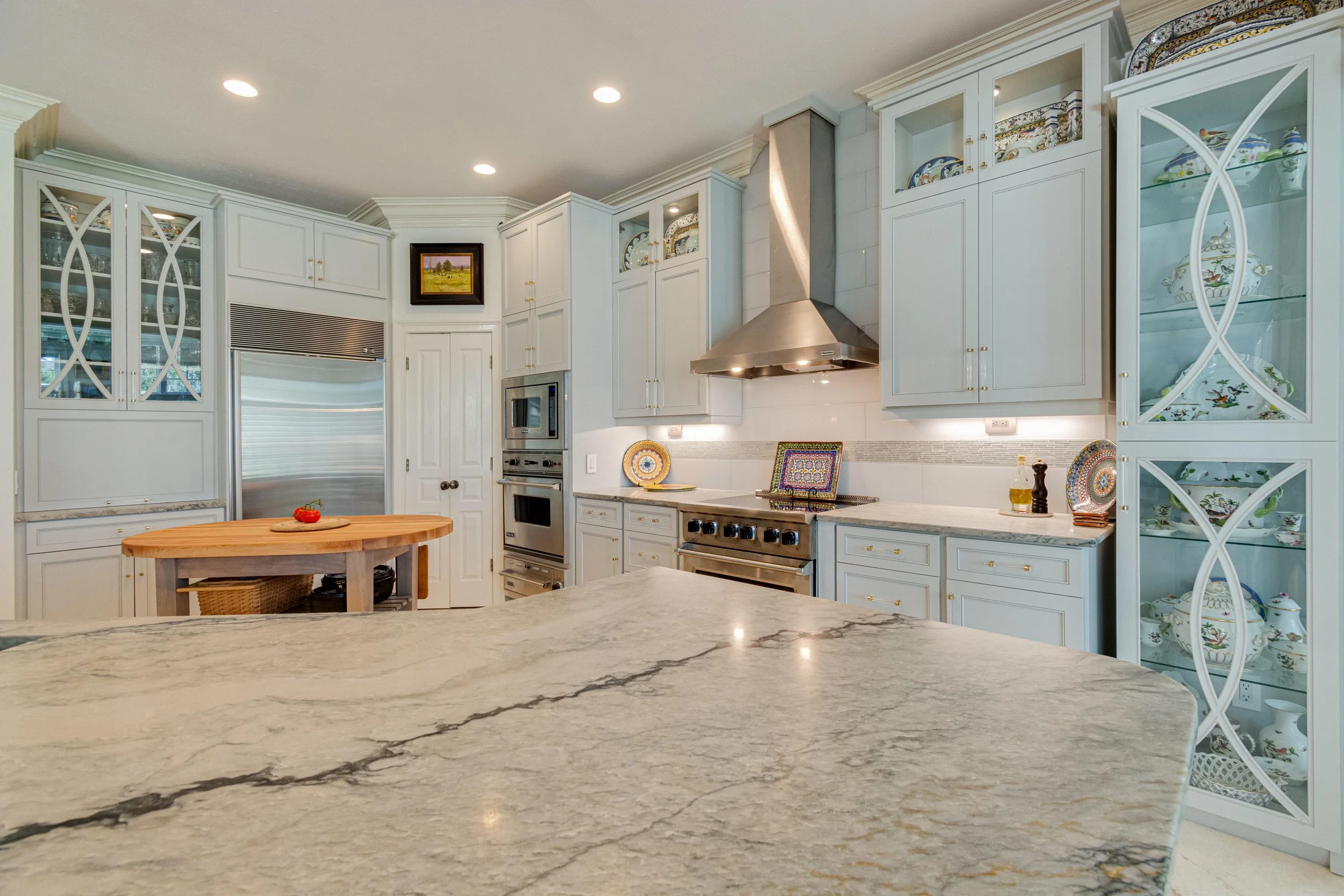 Kitchen 2.jpg